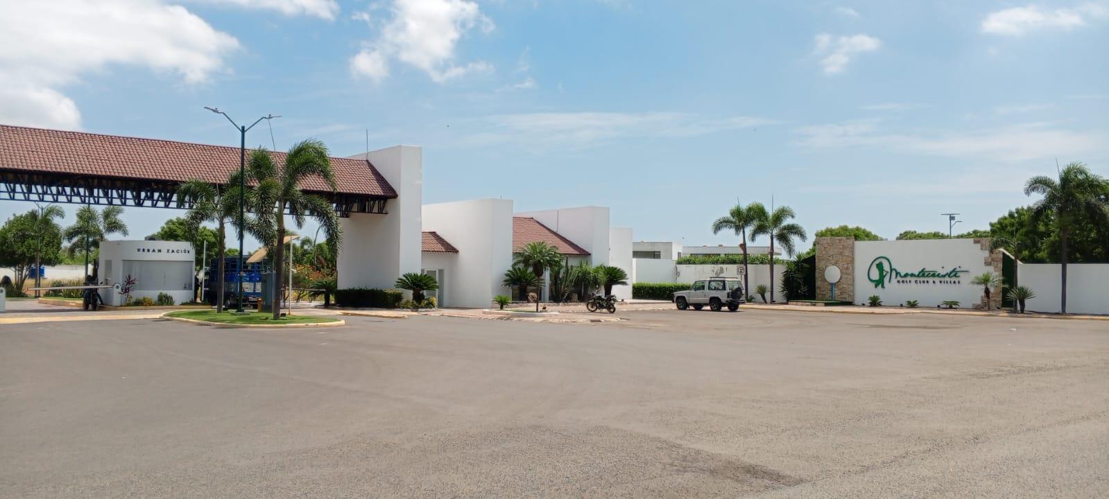 Terreno en venta en Manabí | Montecristi | Norte de Montecristi, Urbanización Montecristi golf club ( MZB- LT10)