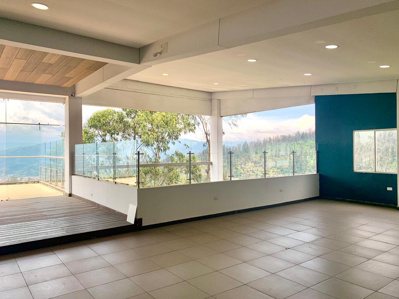 Local en alquiler en Pichincha | Quito | El Batán, LOCAL COMERCIAL DE RENTA – SECTOR PLAZA ARGENTINA, 466 m²