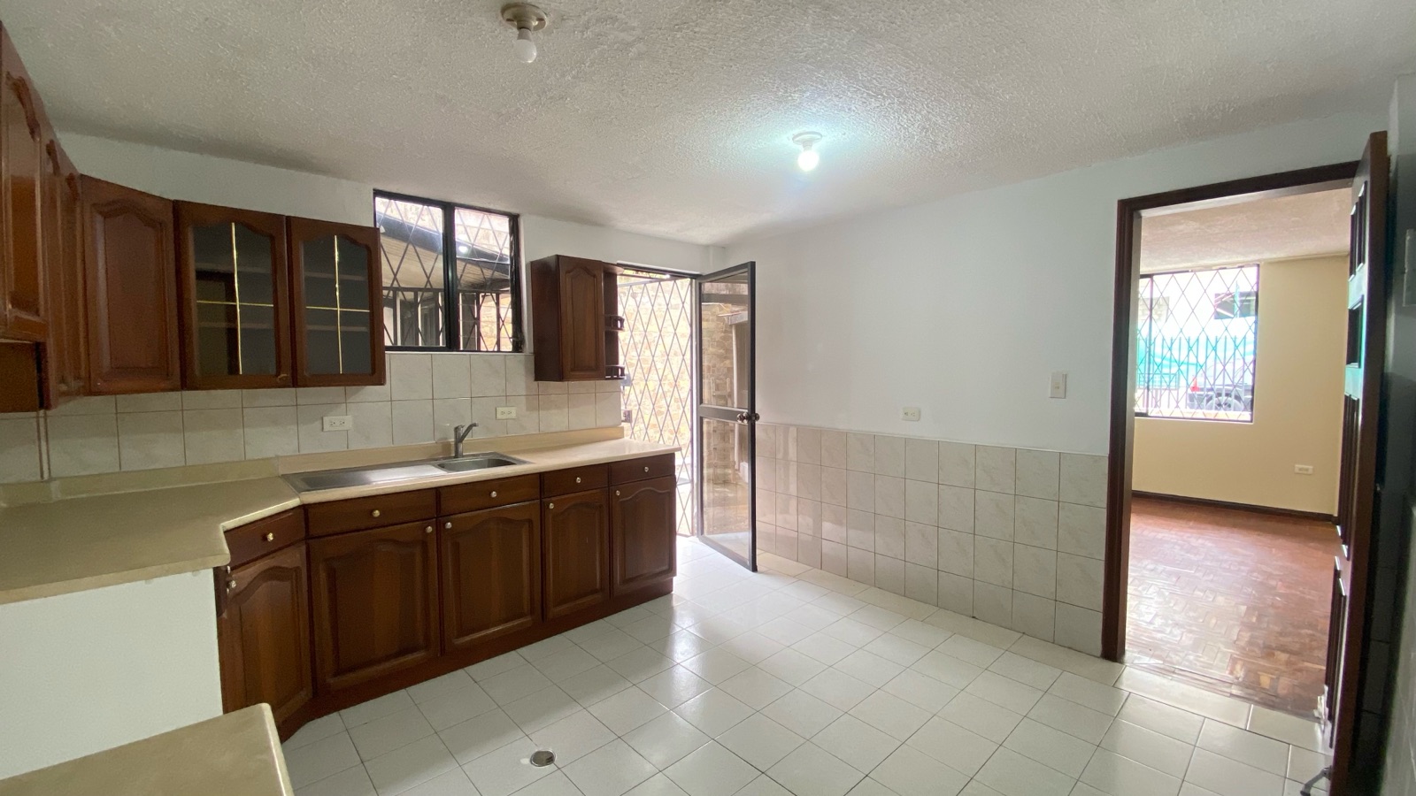 House - Cumbayá 4