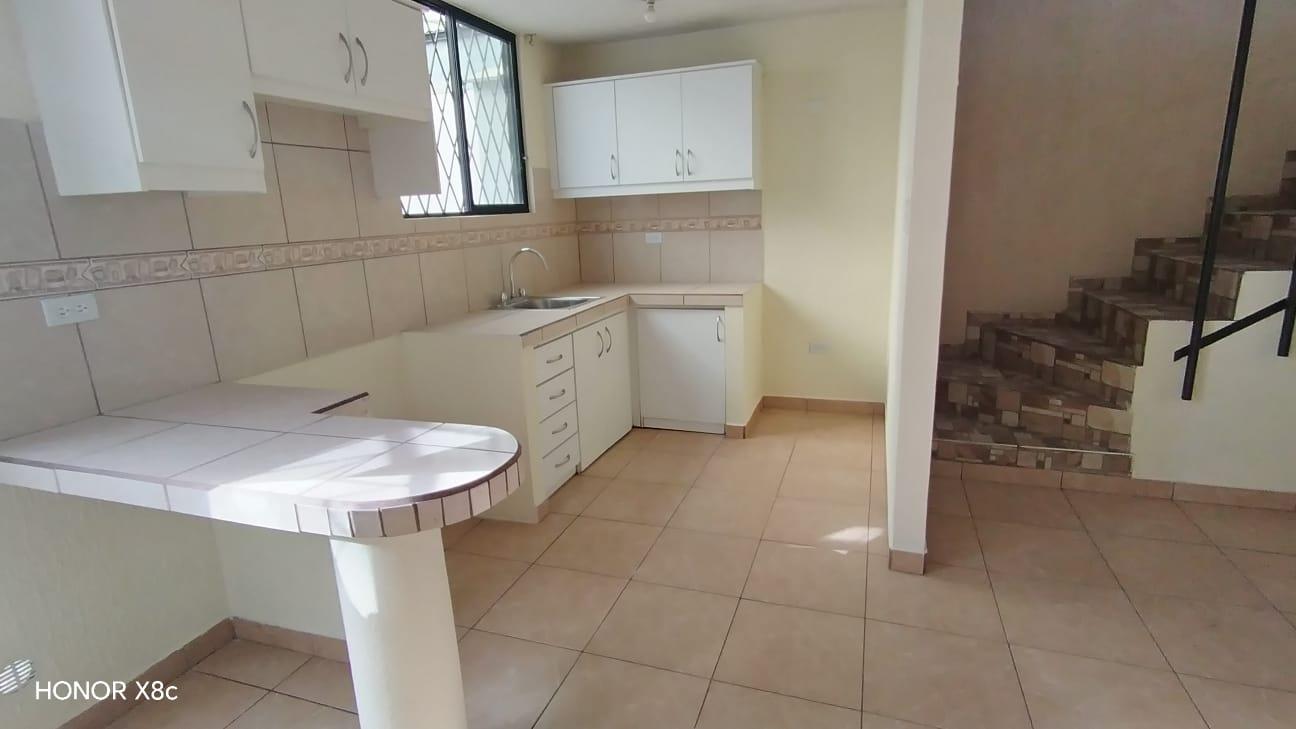 Casa en venta en Pichincha | Quito | Calderón, Casa en Venta Zabala - Calderón Ñahui y Caran, 146 m²