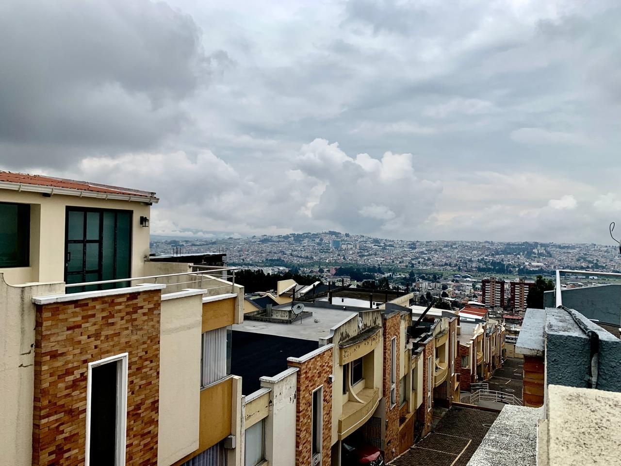 Local en venta en Pichincha | Quito | El Bosque, VENDO LOCAL COMERCIAL 60 M2 SEGURO, SECTOR AV. OCCIDENTAL, 73 m²