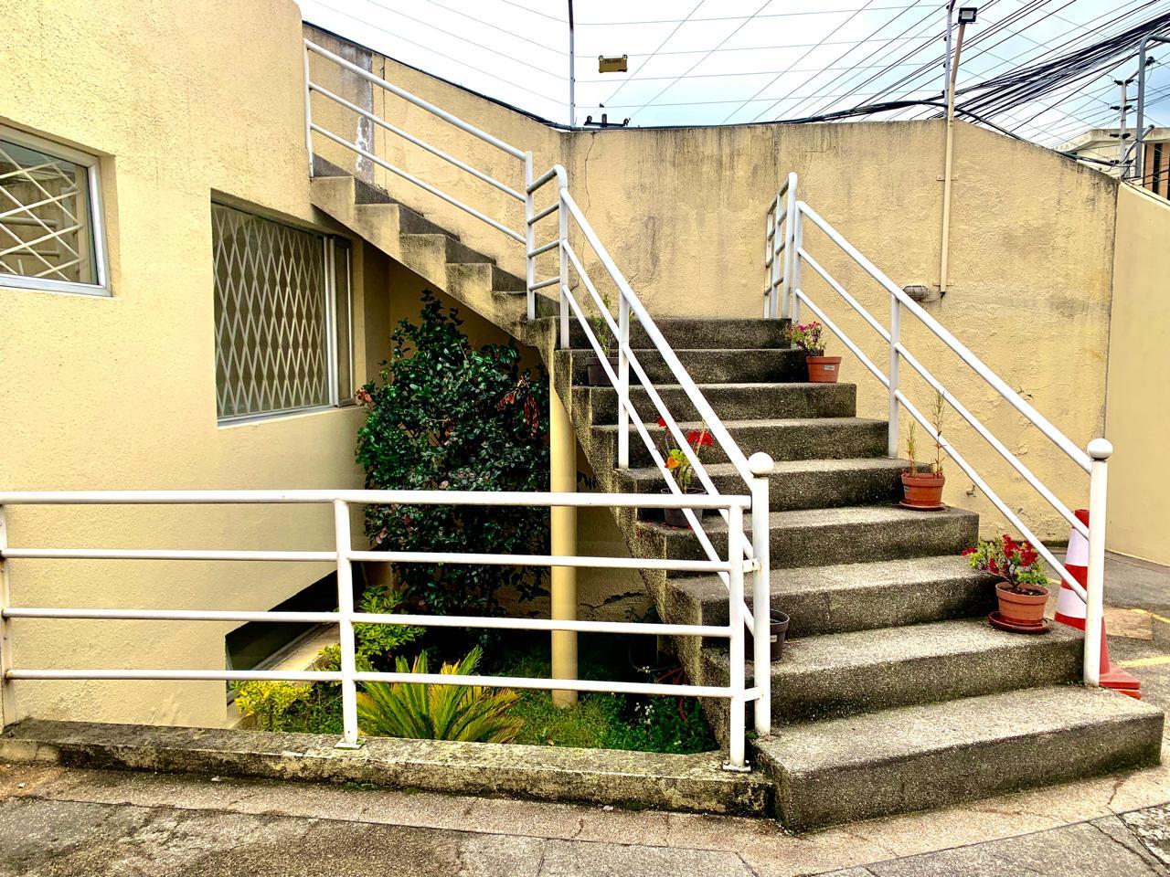 Local en venta en Pichincha | Quito | El Bosque, VENDO LOCAL COMERCIAL 60 M2 SEGURO, SECTOR AV. OCCIDENTAL, 73 m²
