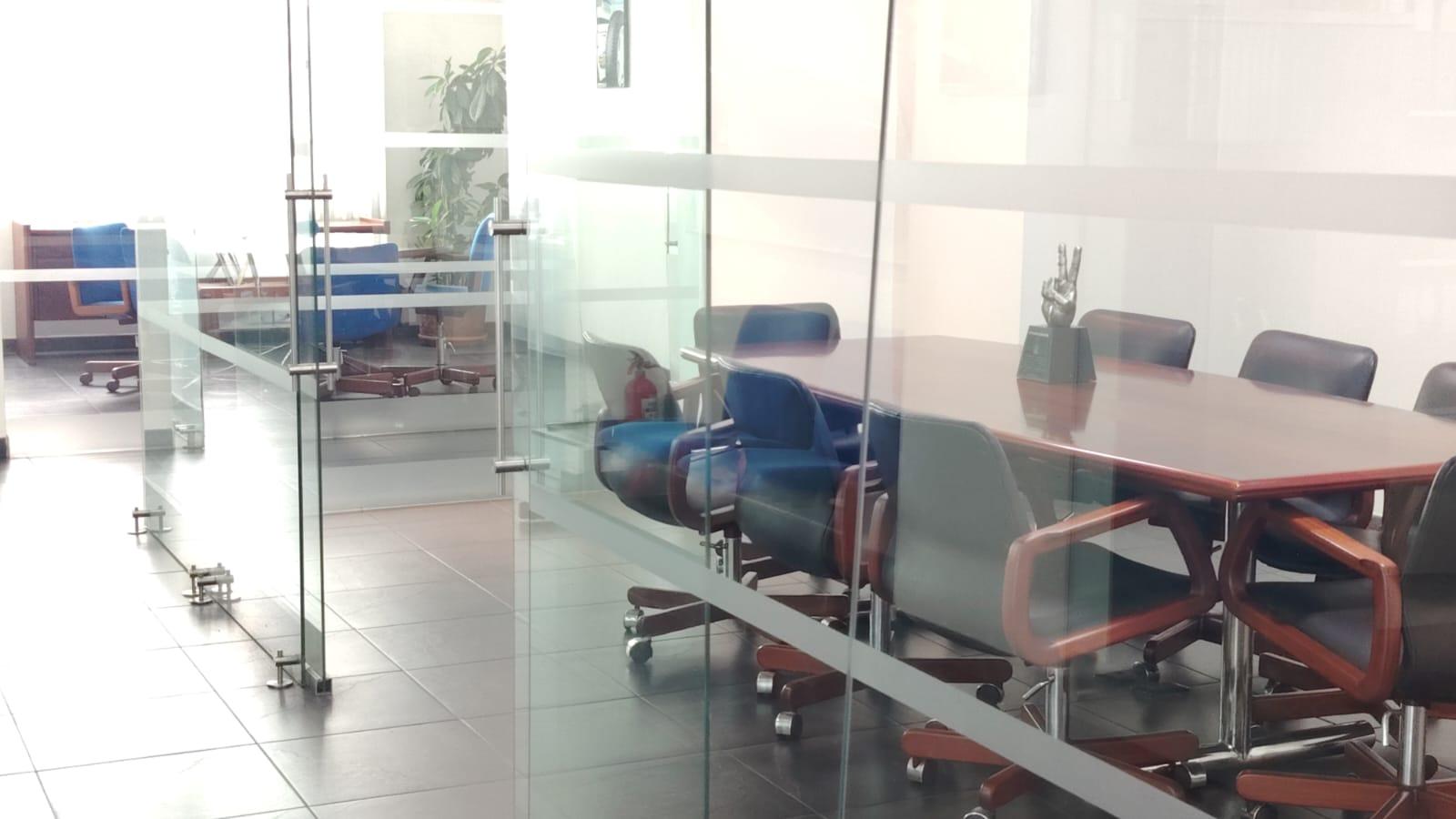Oficina en alquiler en Pichincha | Quito | Centro Norte, RENTO oficina en la Catalina Aldaz y Eloy Alfaro_ Quito Ecuador, 207 m²