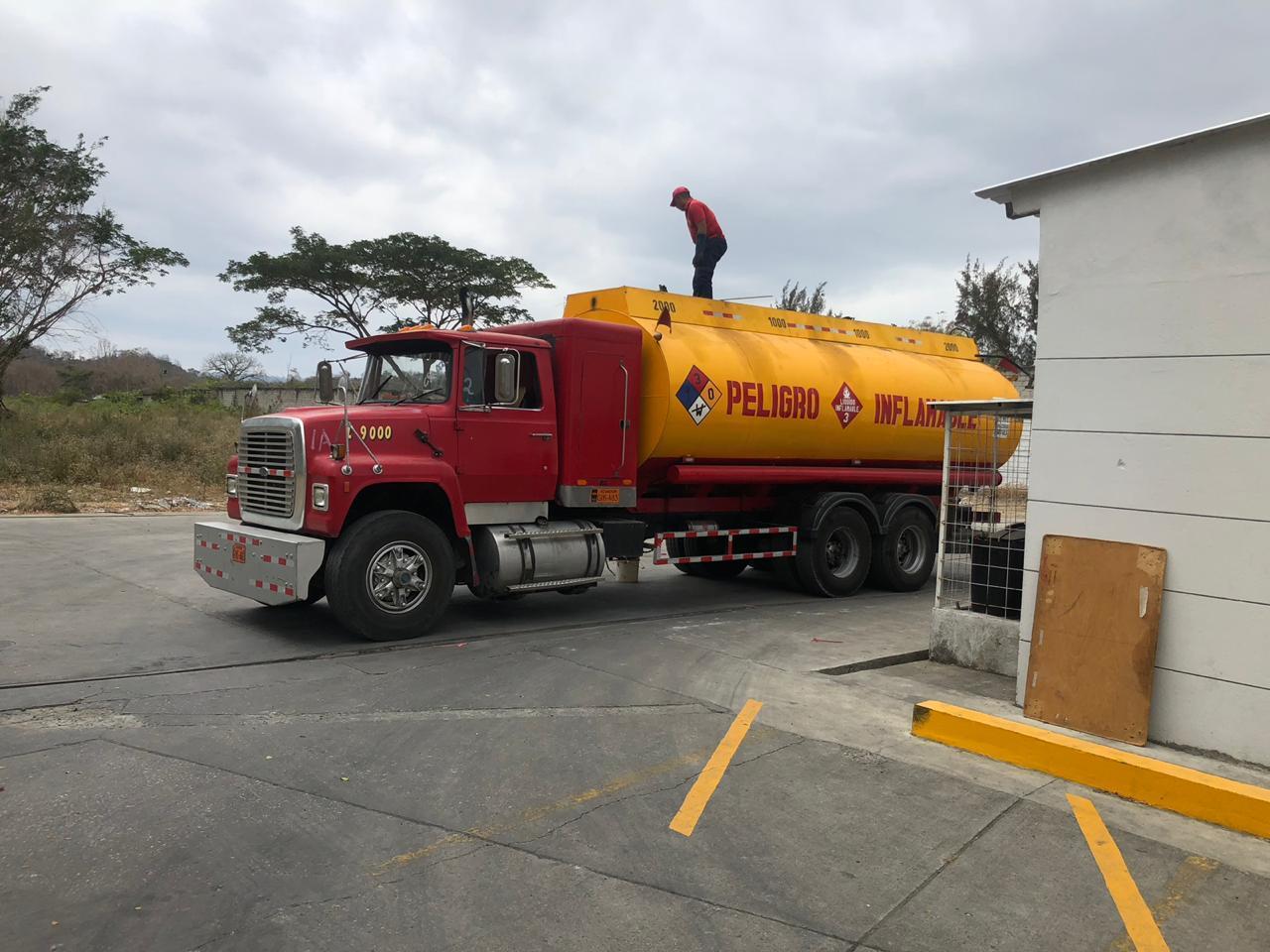 Local en venta en Ecuador | Guayas | Guayaquil, VENDO GASOLINERA EN KM 24 VÍA LA COSTA