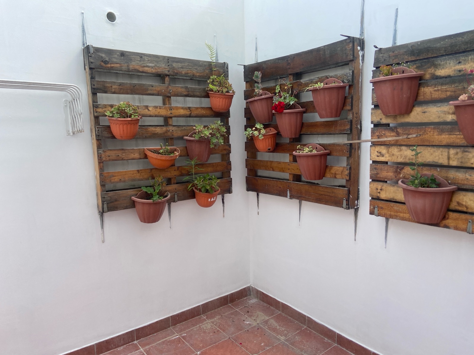 Casa en alquiler en Pichincha | Quito | Tumbaco, Av. Interoceánica. La Ceramica