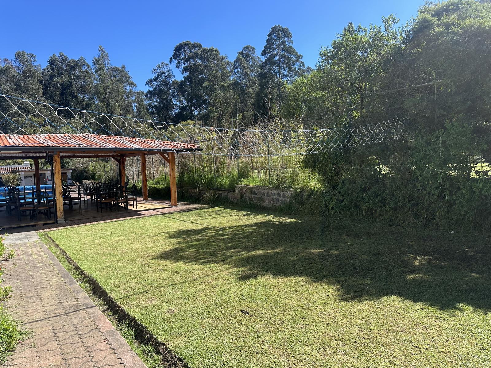 Quinta en venta en Pichincha | Quito | Los Chillos, Quinta de lujo sector Sangolqui - club los chillos, 2100 m²