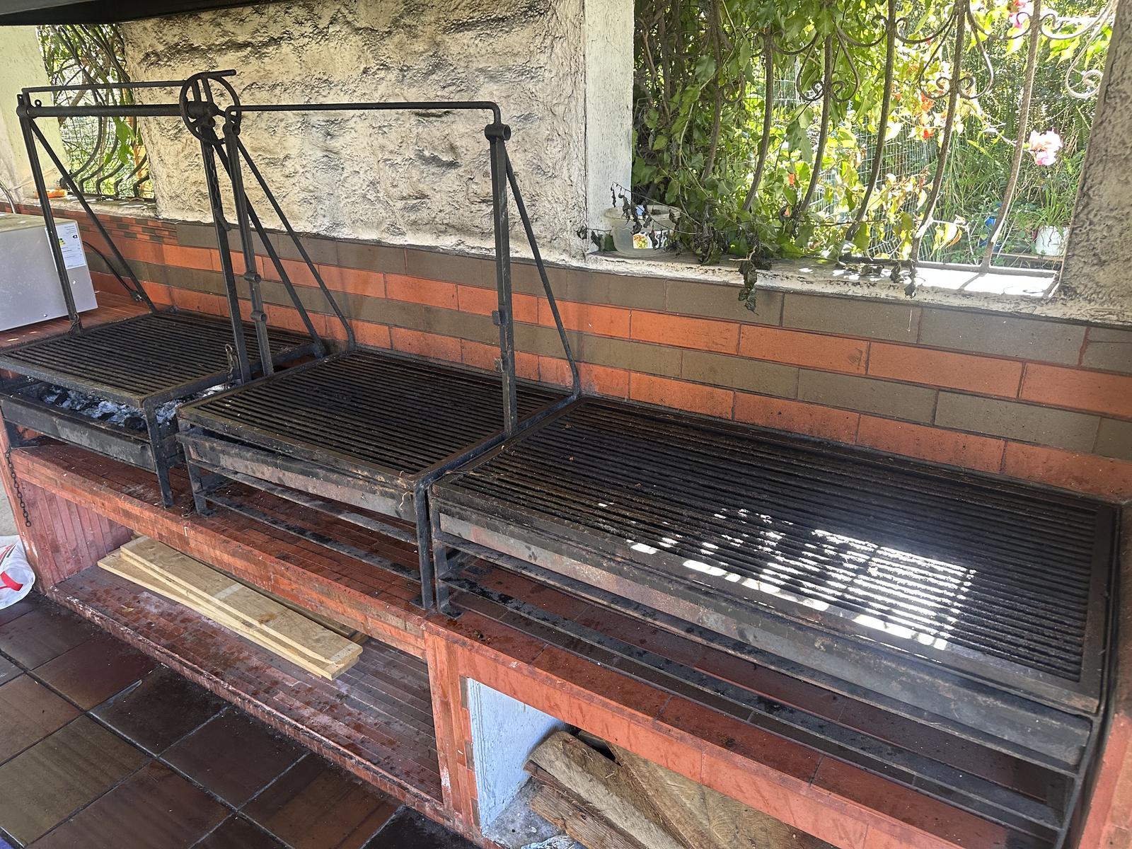 Quinta en venta en Pichincha | Quito | Los Chillos, Quinta de lujo sector Sangolqui - club los chillos, 2100 m²