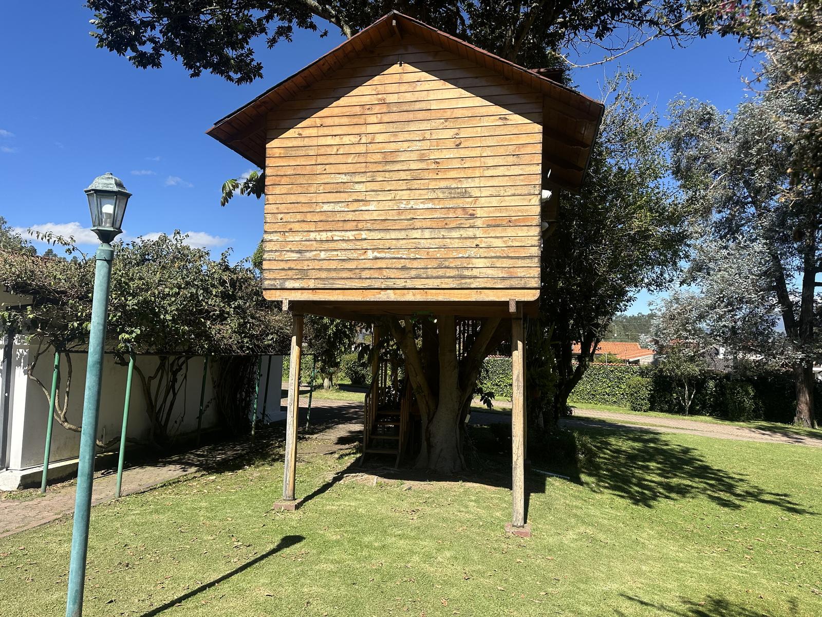 Quinta en venta en Pichincha | Quito | Los Chillos, Quinta de lujo sector Sangolqui - club los chillos, 2100 m²