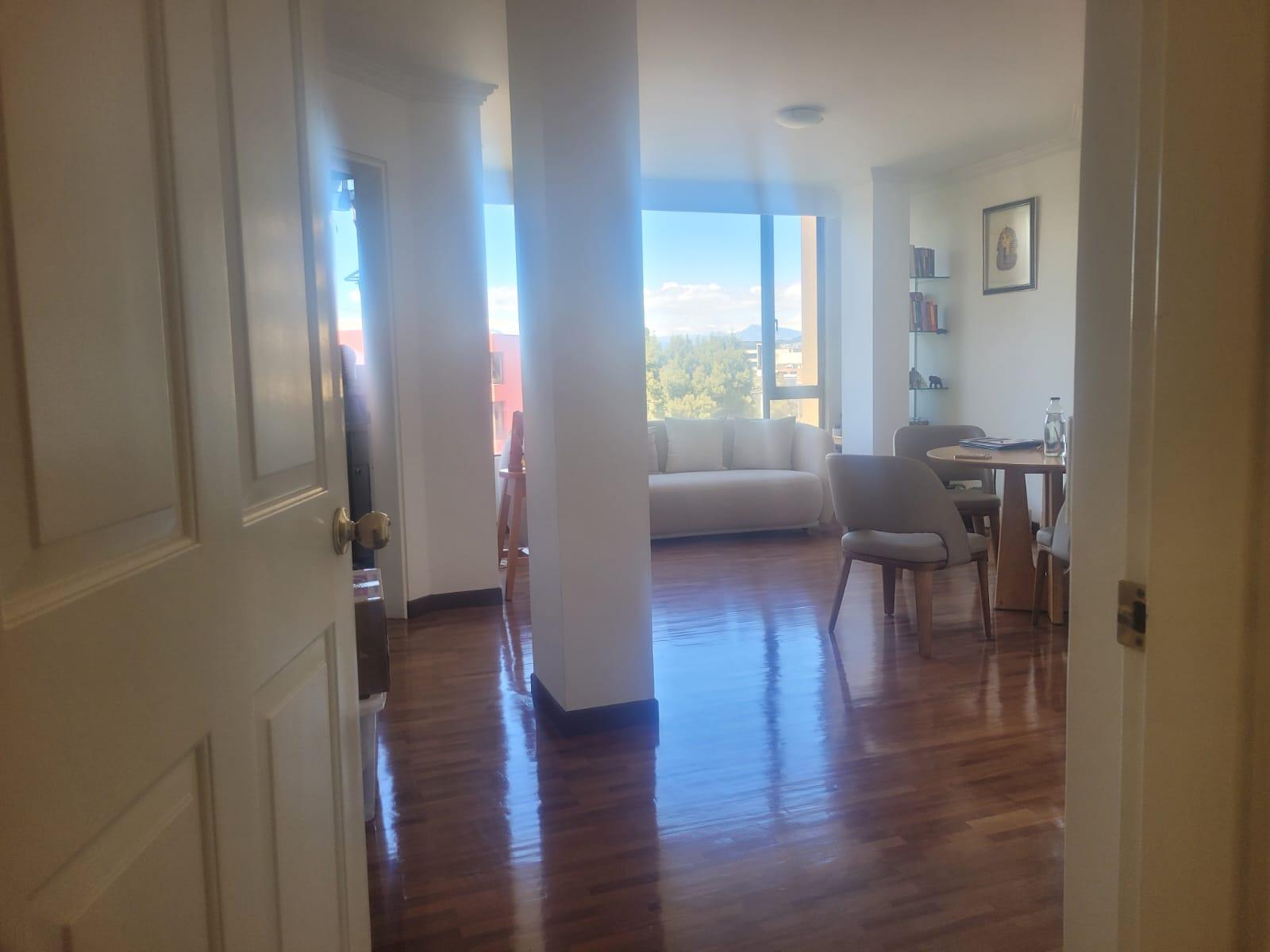 Apartment in Rumipamba 3