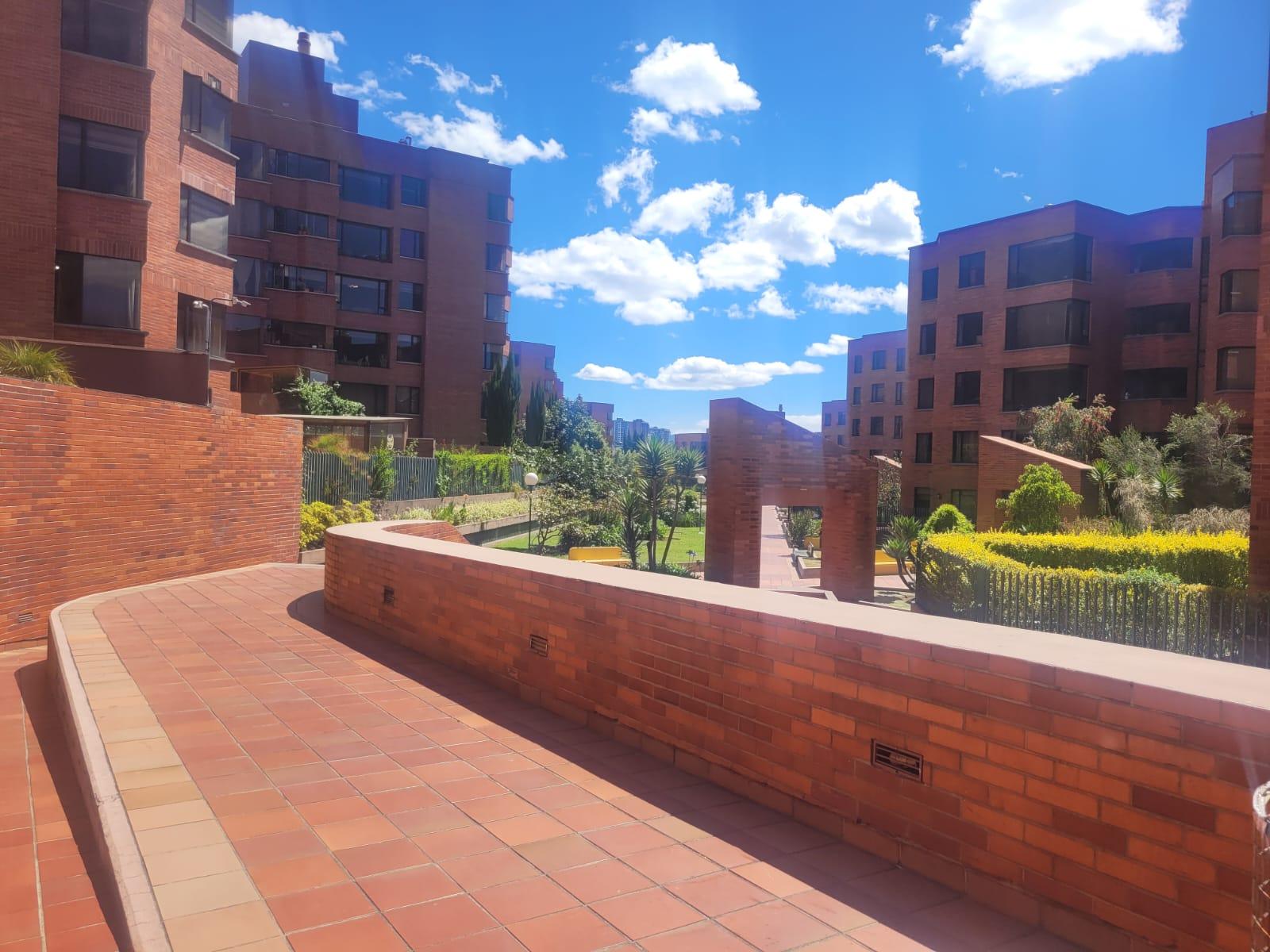 Apartment in Rumipamba 2