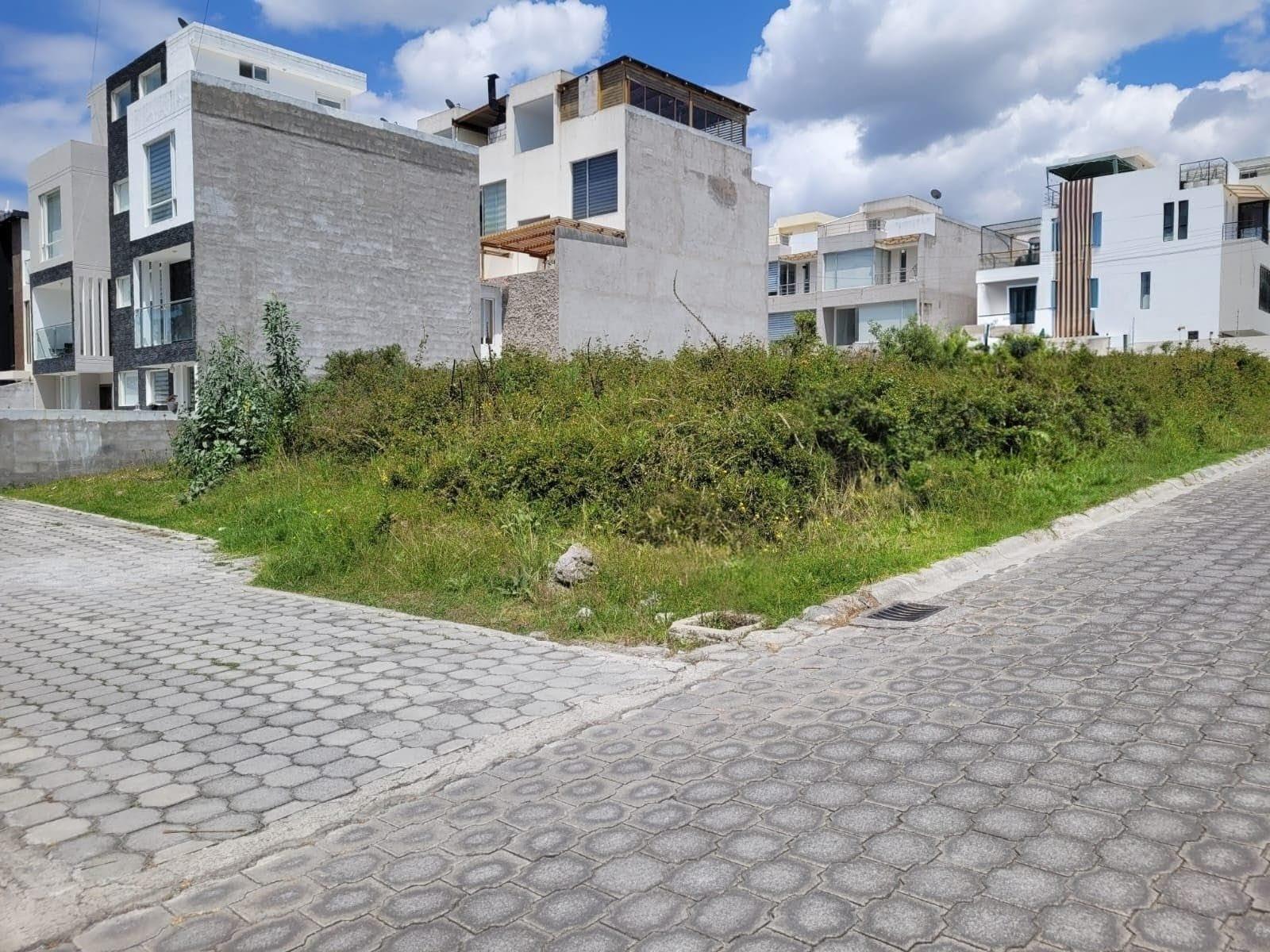 Terreno en venta en Pichincha | Quito | Carcelén, caminos de los eucalitos