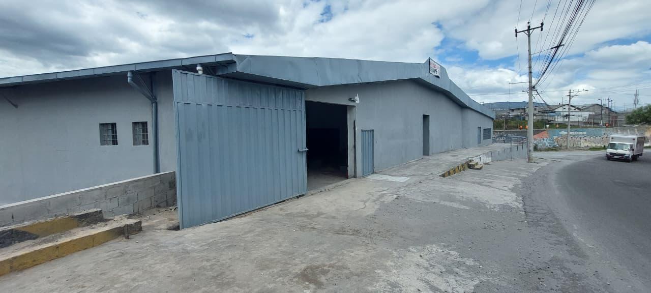 Galpón en venta en Pichincha | Quito | Carcelén, Eloy Alfaro N 69-08, 1176 m²