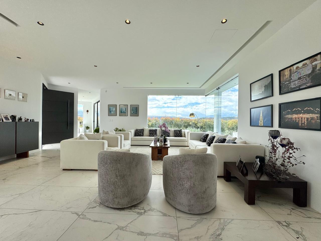 Casa en venta en Pichincha | Quito | Cumbayá, CASA DE VENTA EN PILLAGUA, 548 m²