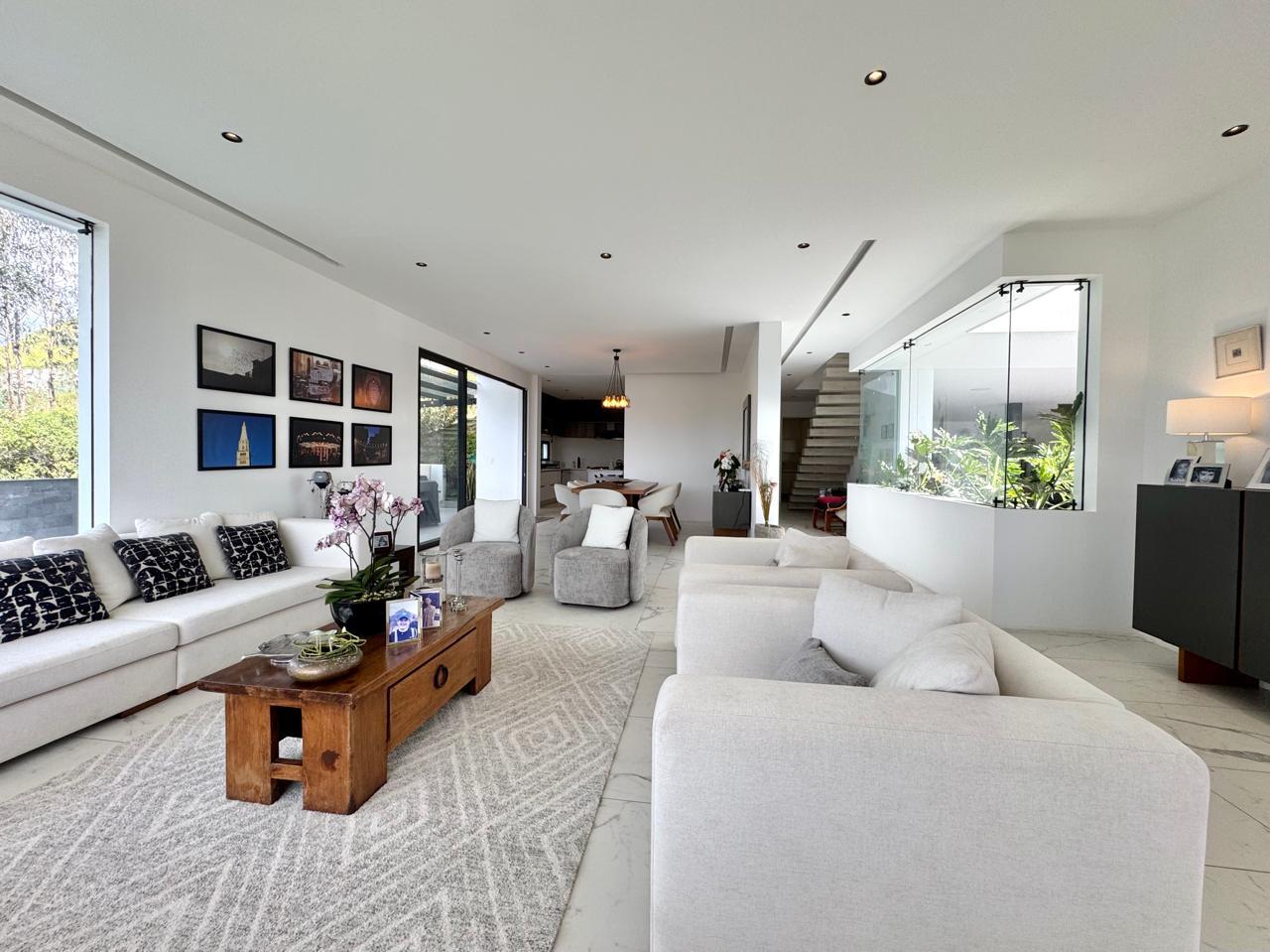 Casa en venta en Pichincha | Quito | Cumbayá, CASA DE VENTA EN PILLAGUA, 548 m²