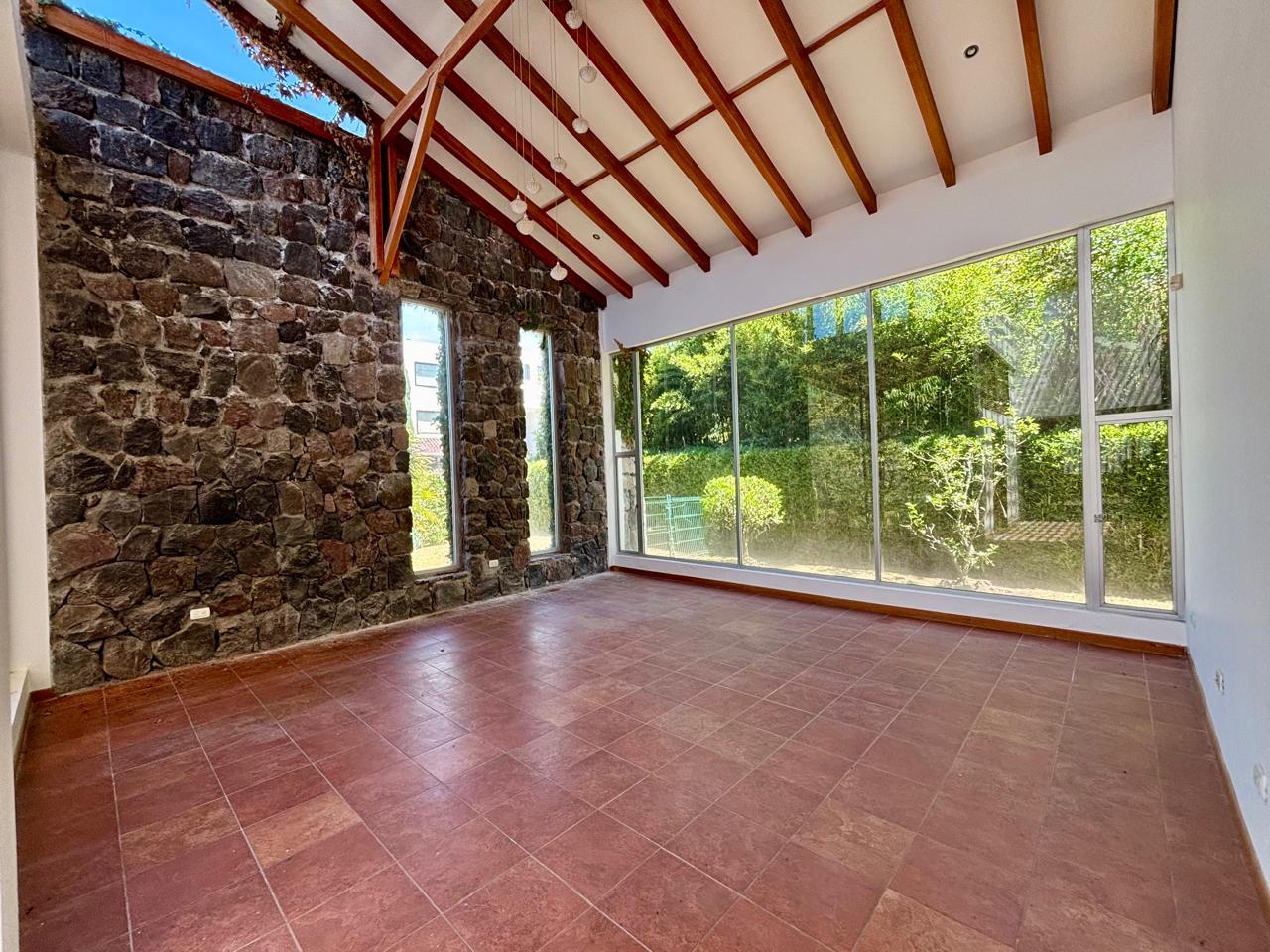 House in Cumbayá 2