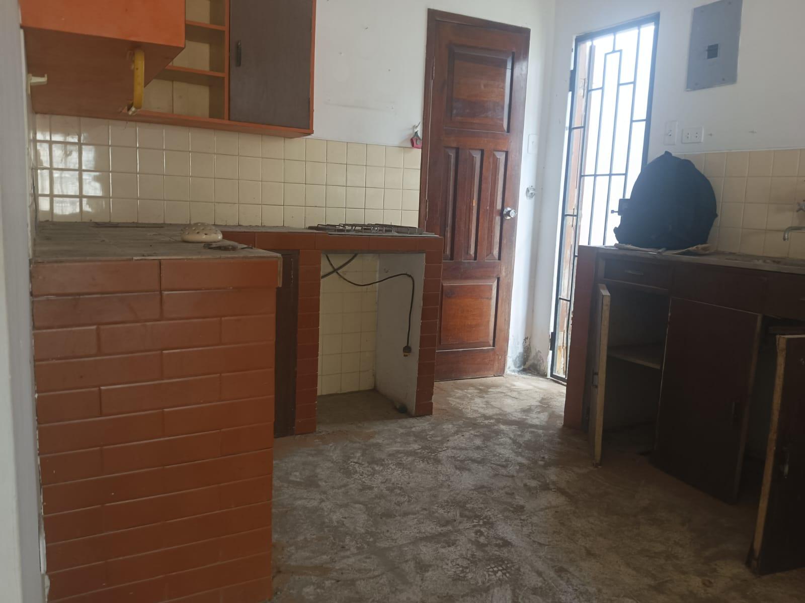Casa en venta en Santa Elena | Salinas | San Lorenzo, Av. jaime Roldós Aguilera, 170 m²