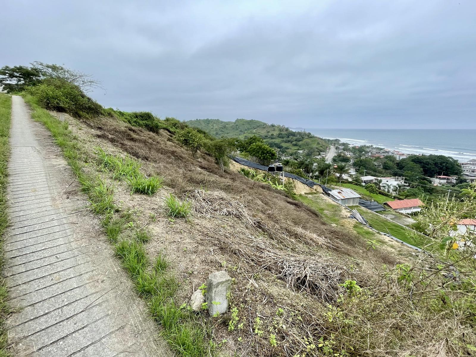 Terreno en venta en Santa Elena | Santa Elena | Manglaralto, Las nuñez - La Entrada - Ruta del Spondylus, 700 m²
