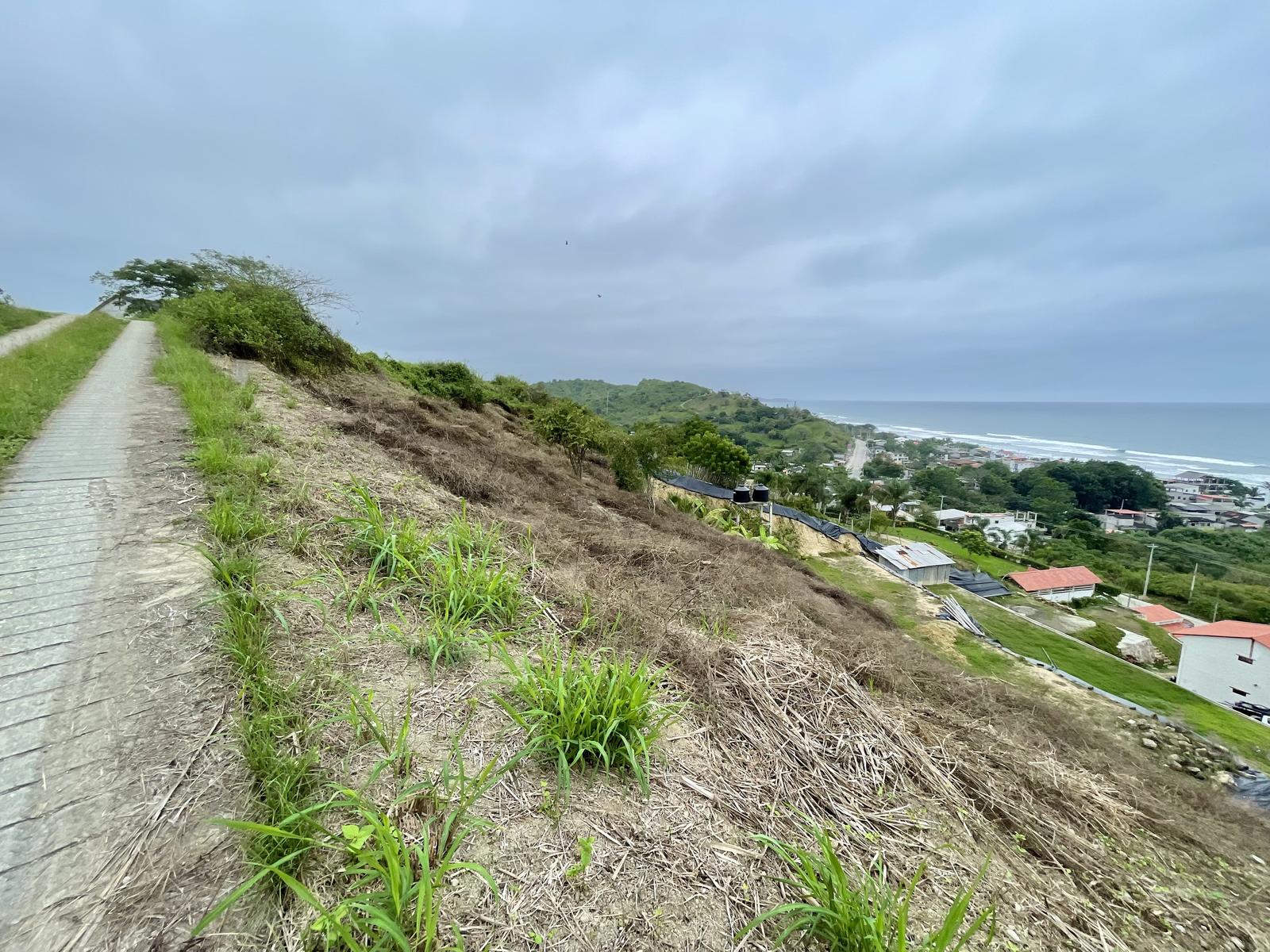 Terreno en venta en Santa Elena | Santa Elena | Manglaralto, Las nuñez - La Entrada - Ruta del Spondylus, 700 m²