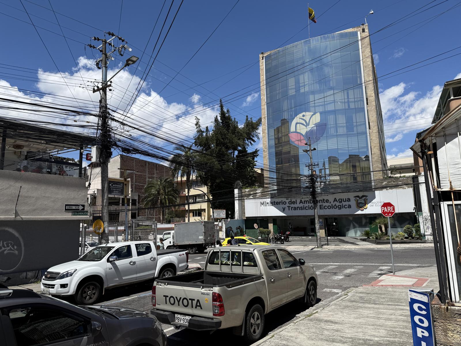 Local en alquiler en Pichincha | Quito | La Floresta, MADRID Y ANDALUCÍA