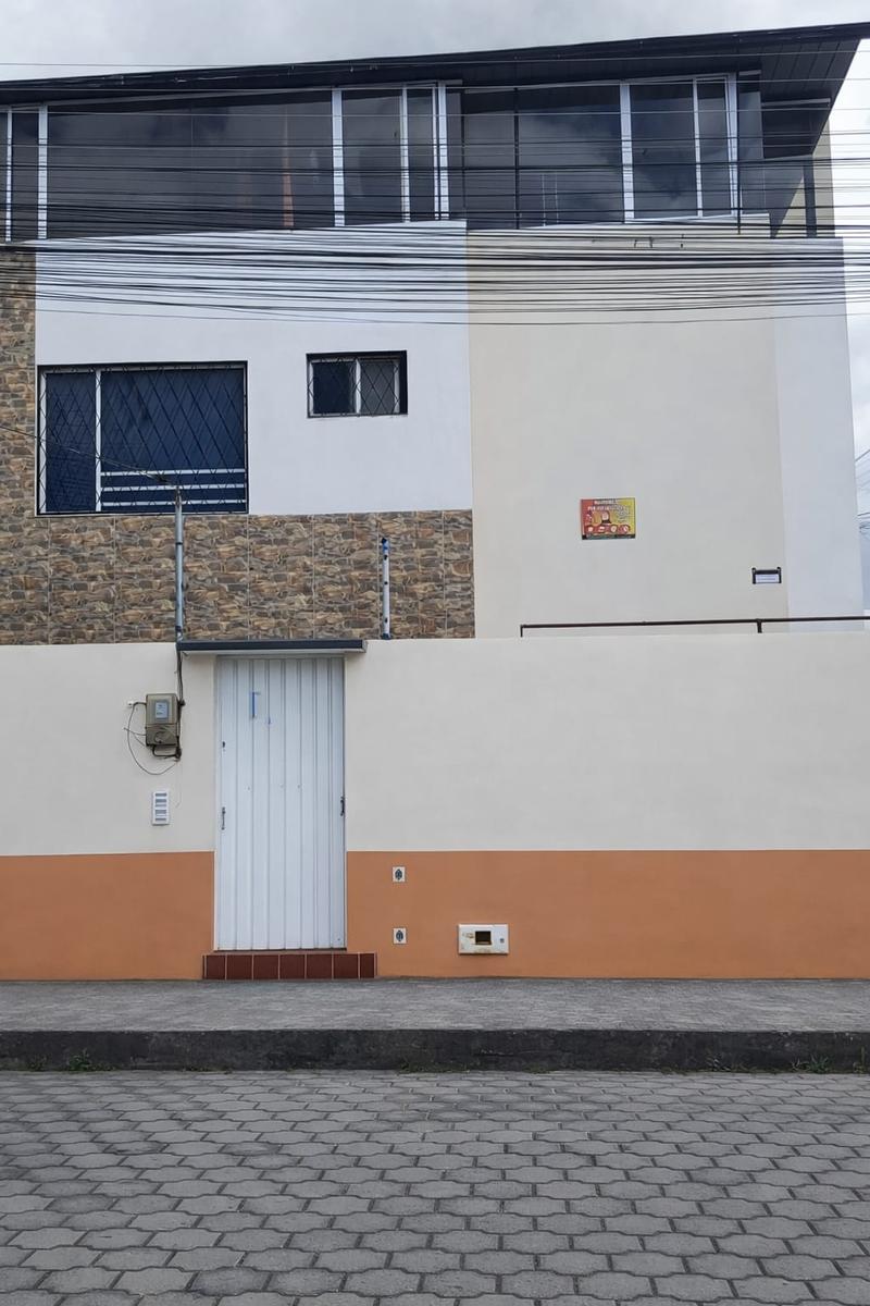 Casa en venta en Imbabura | Ibarra | Norte de Ibarra, Hualcopo Duchicela y Cañaris- Imbabura-Ibarra, 136 m²
