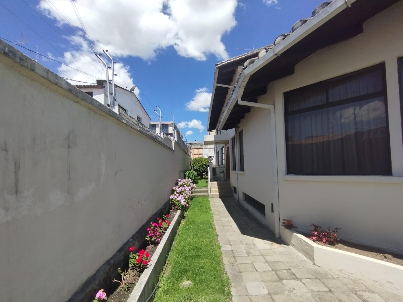 Casa Amplia,a pasos de Condado Shoping