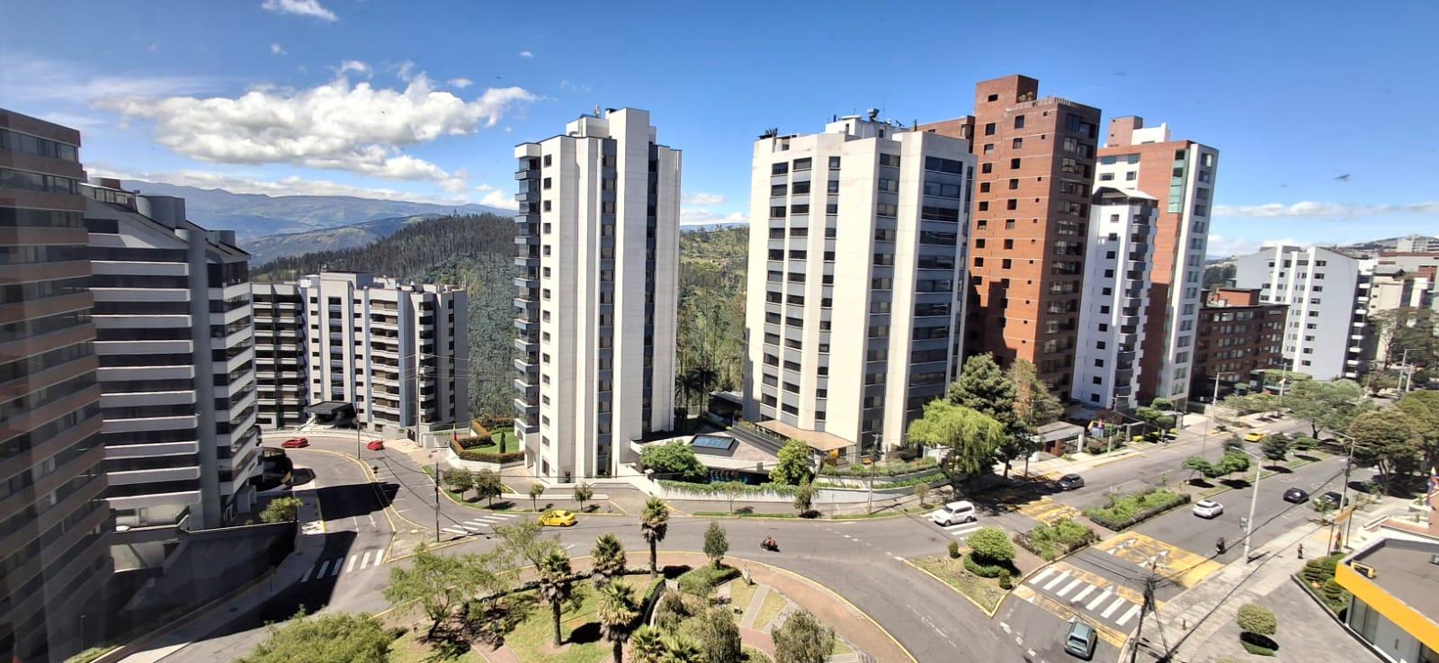 For Rent Furnished Apartment González Suárez 180m²
