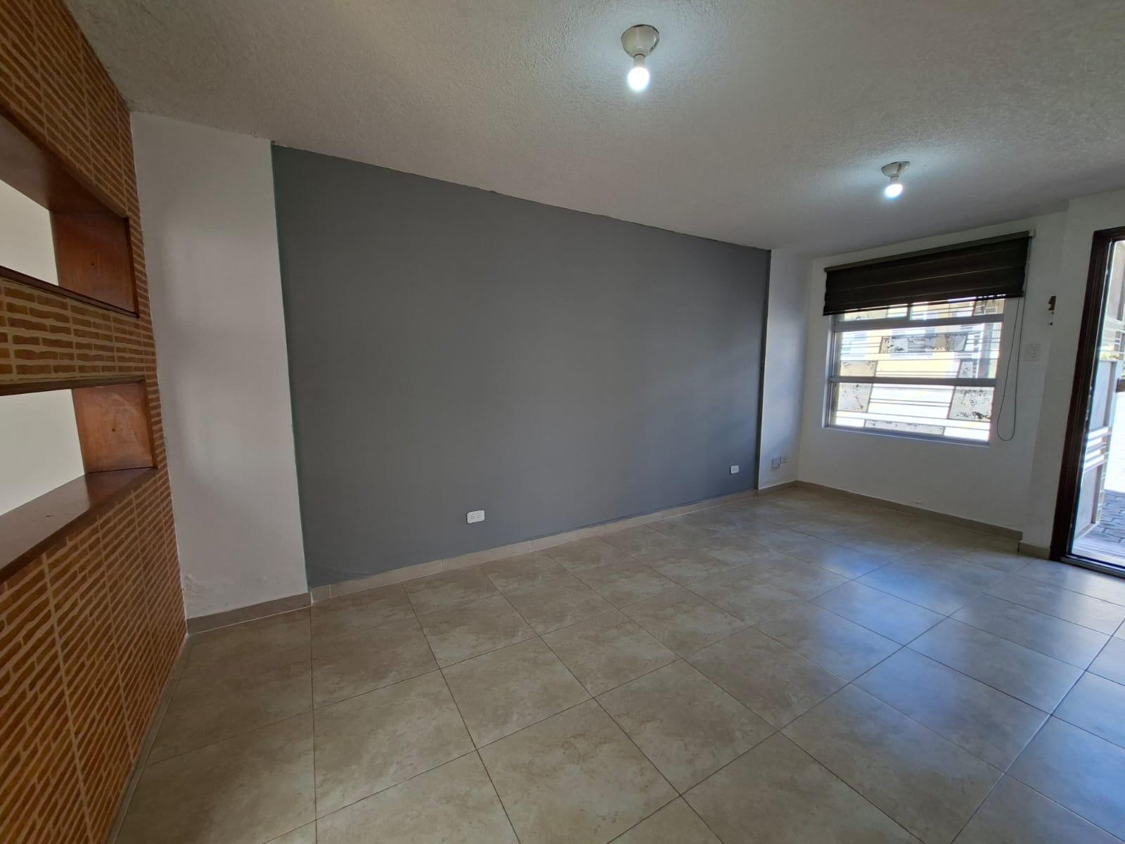 Casa en venta en Pichincha | Quito | Mitad del Mundo, CALLE HUAMBUCARA, CONJUNTO HABITACIONAL LA ALBORADA 1, 1, 73 m²