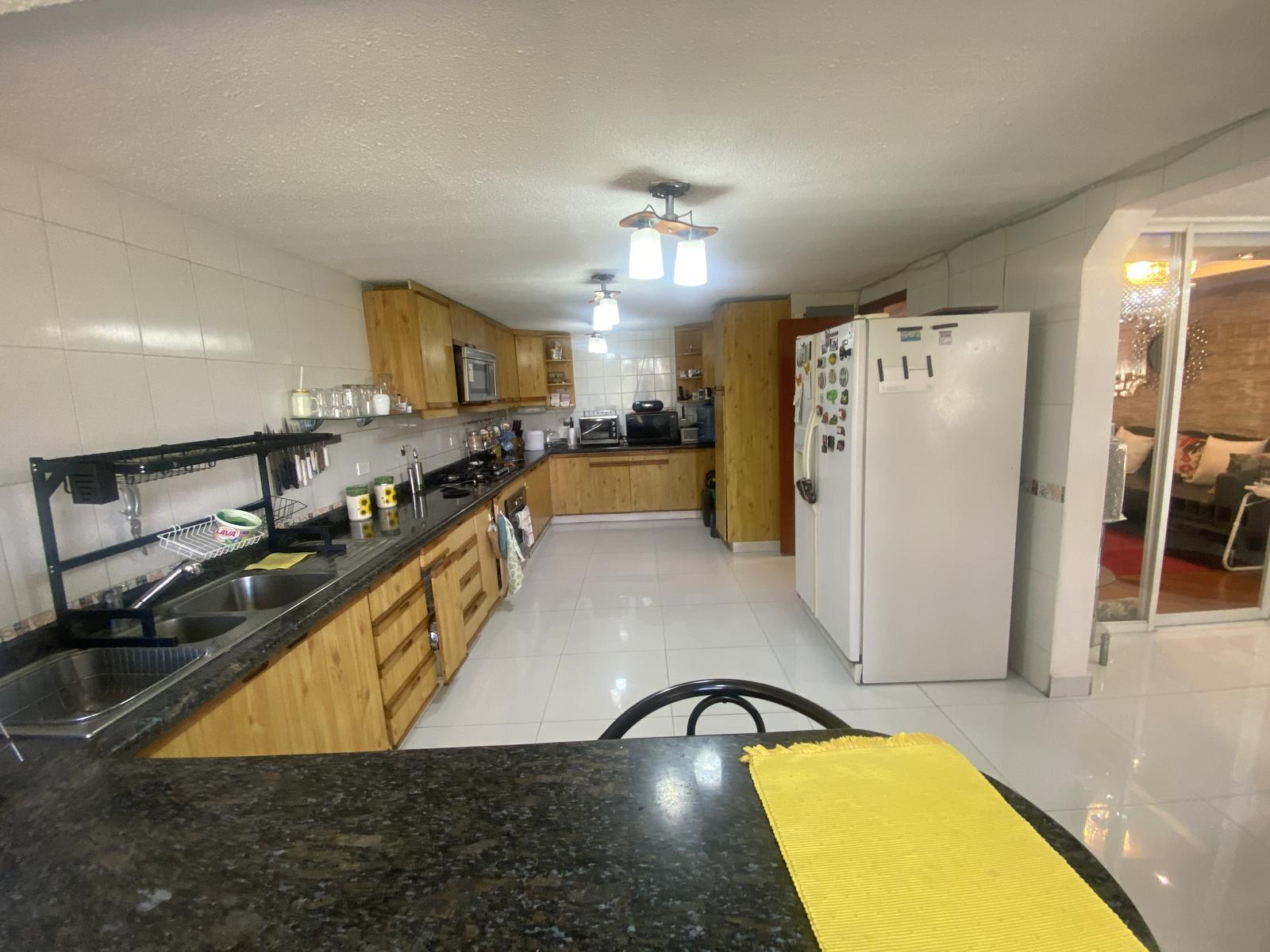 HOUSE FOR SALE IN EL BOSQUE 4