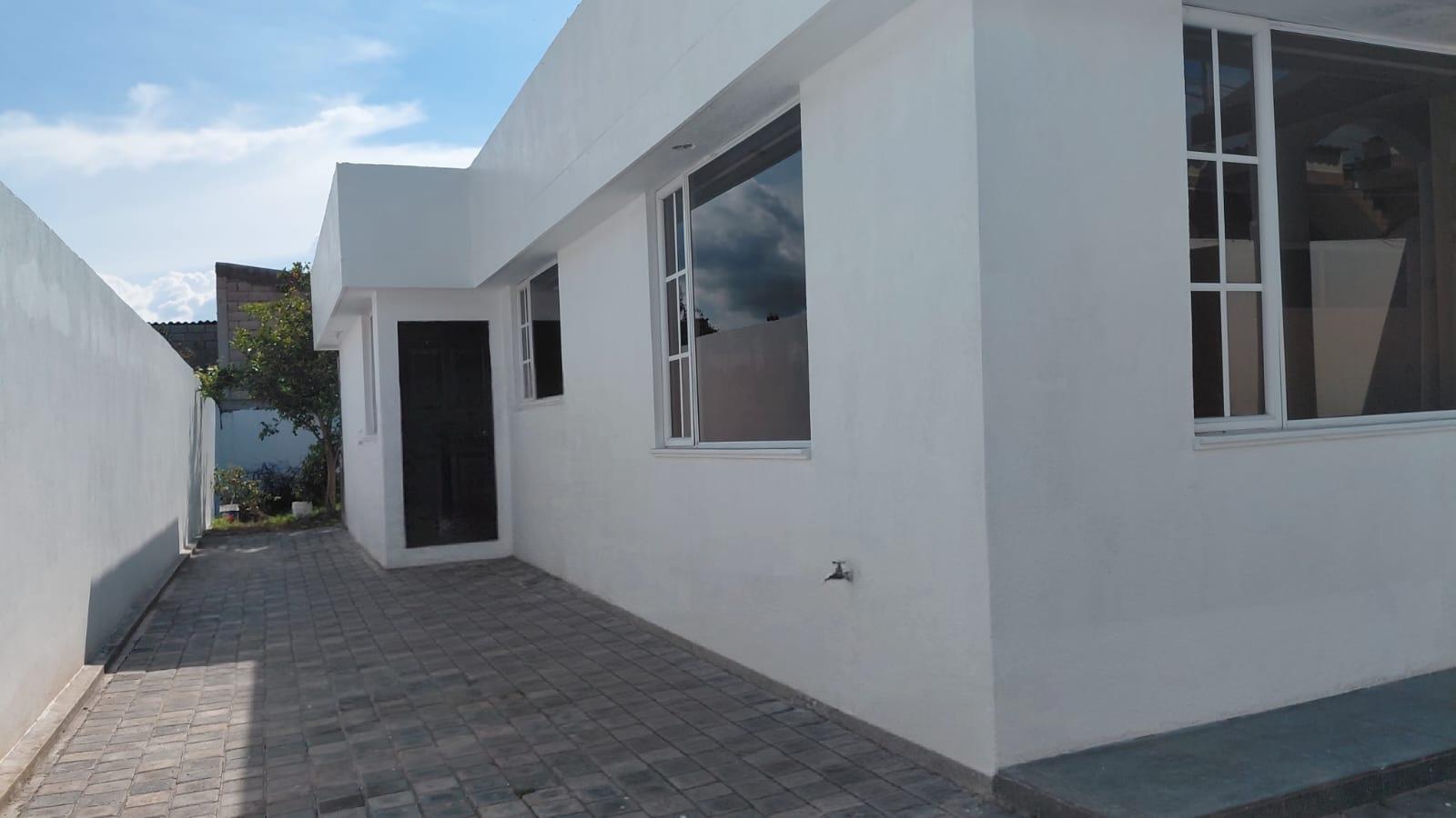 VENTA DE CASA EN SAN ANTONIO DE PICHINCHA