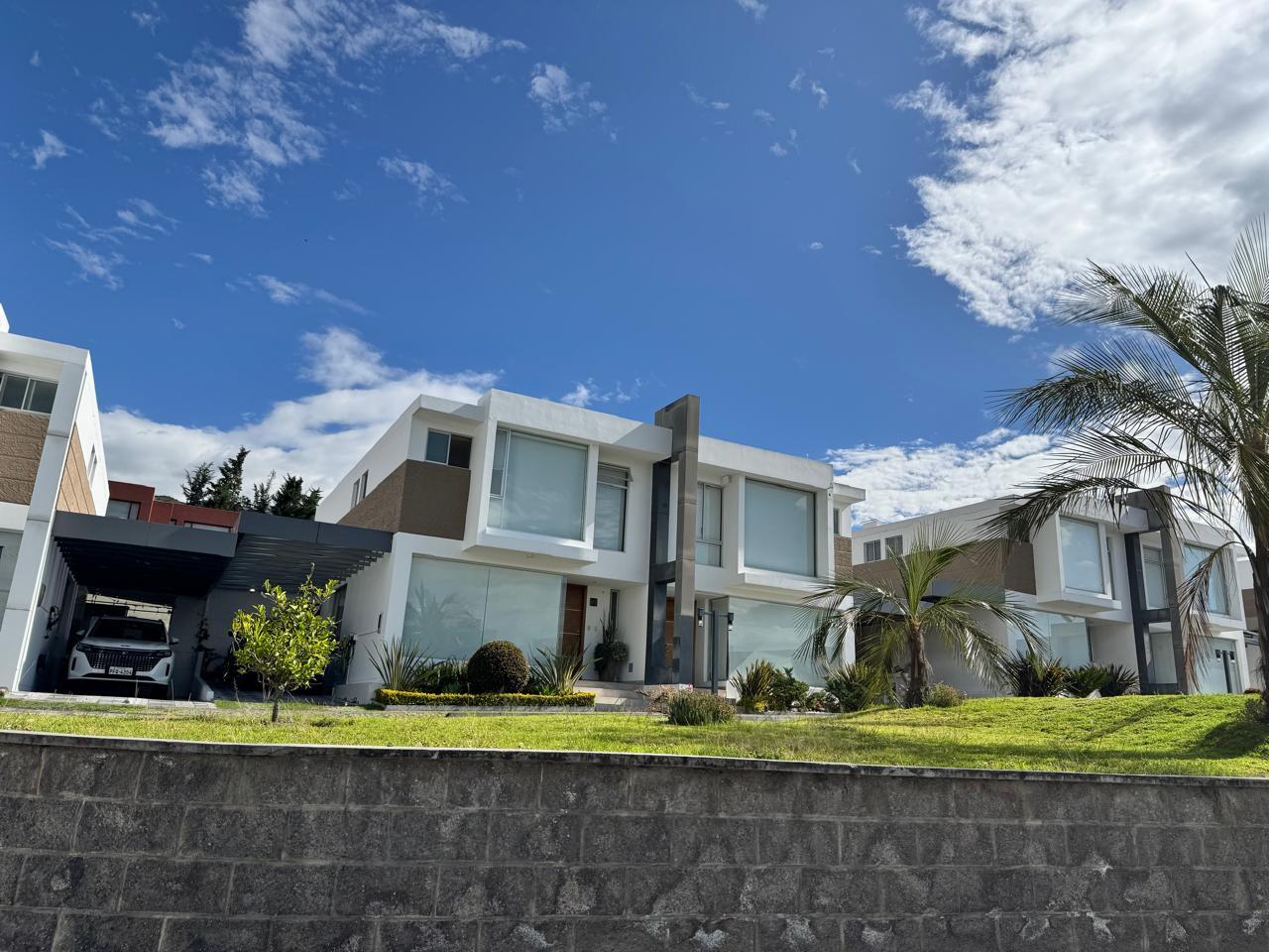 Casa en venta en Pichincha | Quito | Tumbaco, Casa en venta Tumbaco la Ceramica, 194 m²