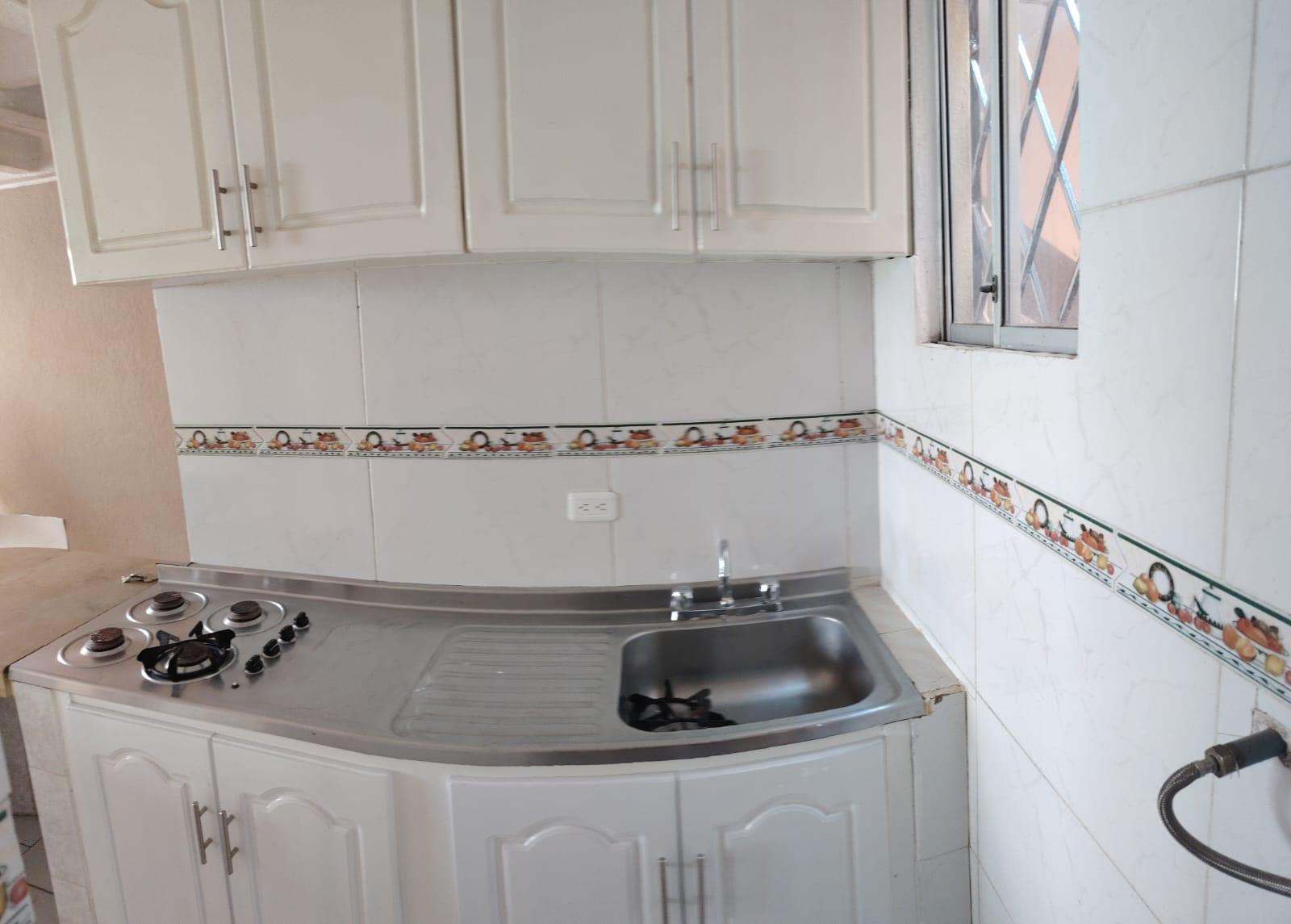 Vendo Departamento 2 Hab. – Ponceano Bajo, Norte de Quito