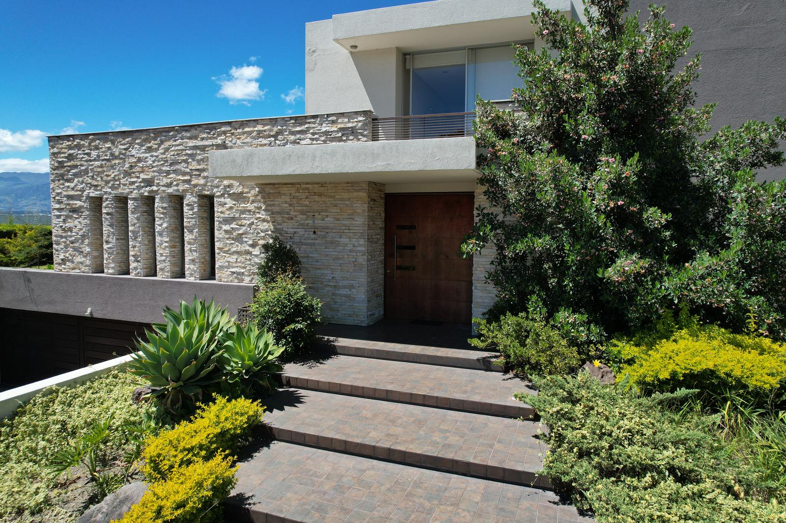 Casa en venta en Pichincha | Quito | Cumbayá, Cumbaya lumbisi, 600 m²