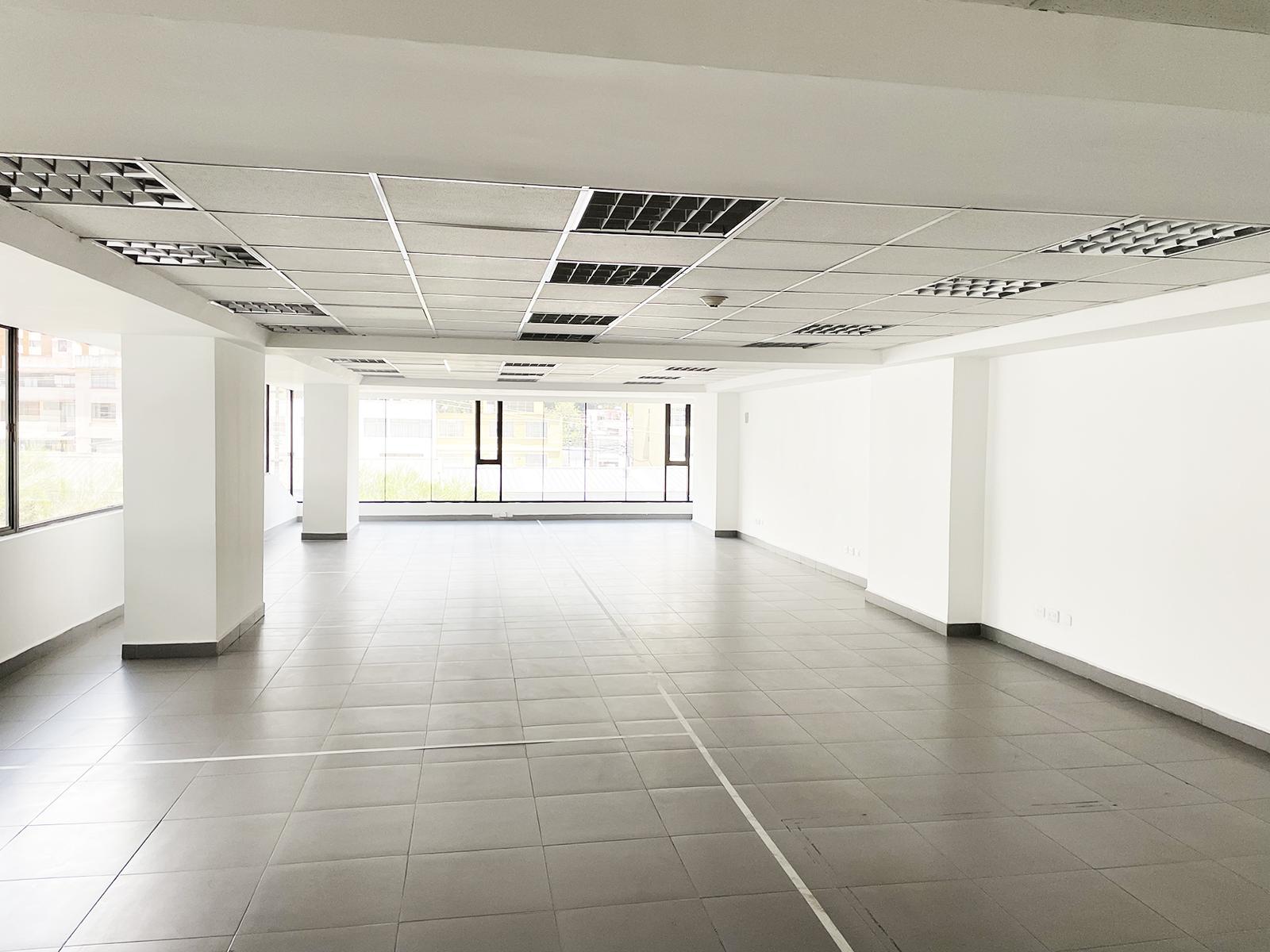 Oficina en alquiler en Pichincha | Quito | La Carolina, ARRIENDO OFICINAS CORPORATIVAS AAA en LA CAROLINA, Av. Naciones Unidas, 337 m²