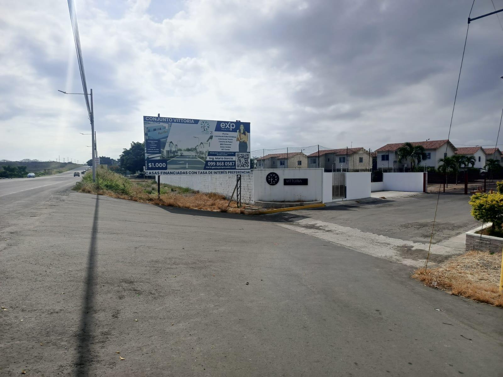Local en venta en Manabí | Manta | Norte de Manta, Via Manta Jaramijo. A lado de Comjunto Habitacional Vittoria No 2, 46 m²