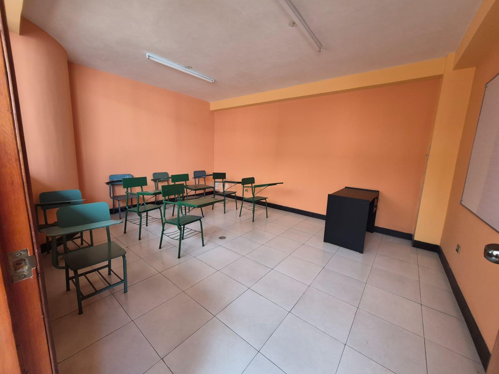Edificio Comercial en venta en Chimborazo | Riobamba | Centro de Riobamba, Olmedo y Juan de Velasco, 1463 m²