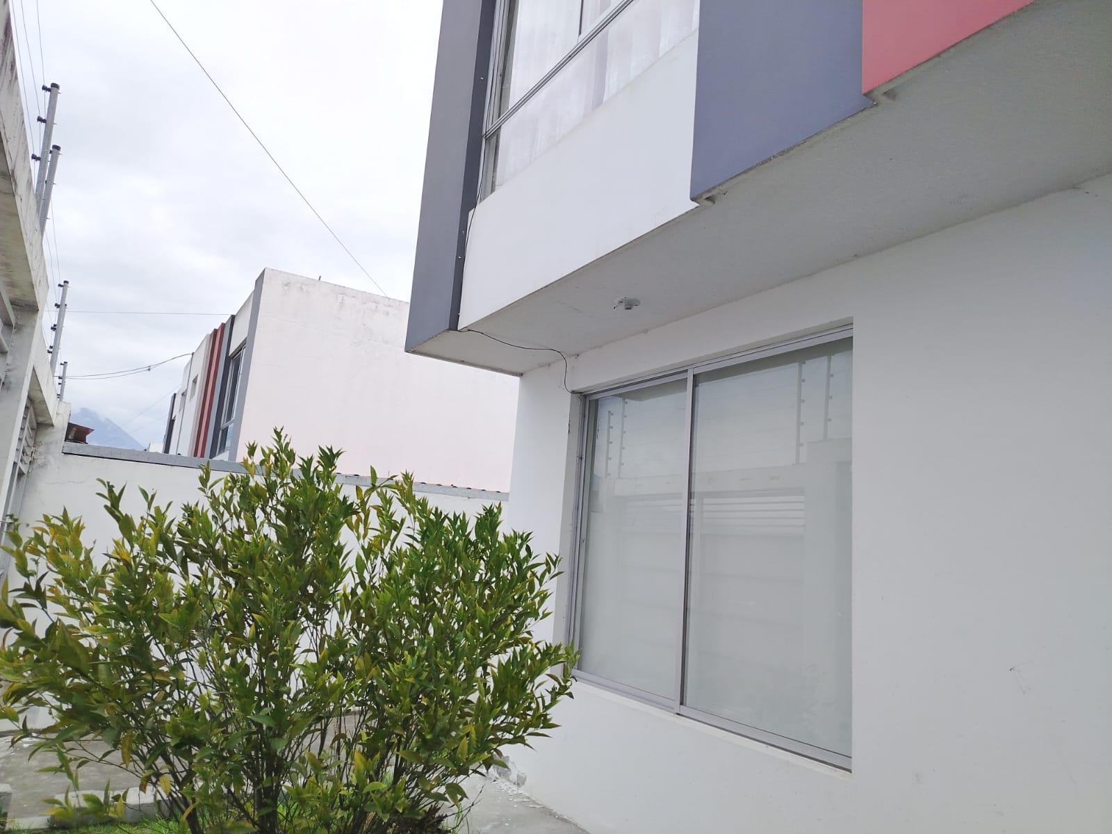 Casa en venta en Imbabura | Antonio Ante | Atuntaqui, Los Girasoles y Garcia Moreno, 114 m²