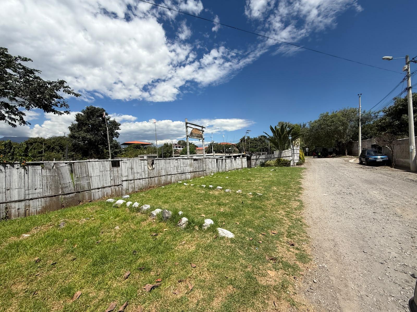 Terreno en venta en Pichincha | Quito | Tumbaco, TERRENO EN VENTA TUMBACO, 902 m²