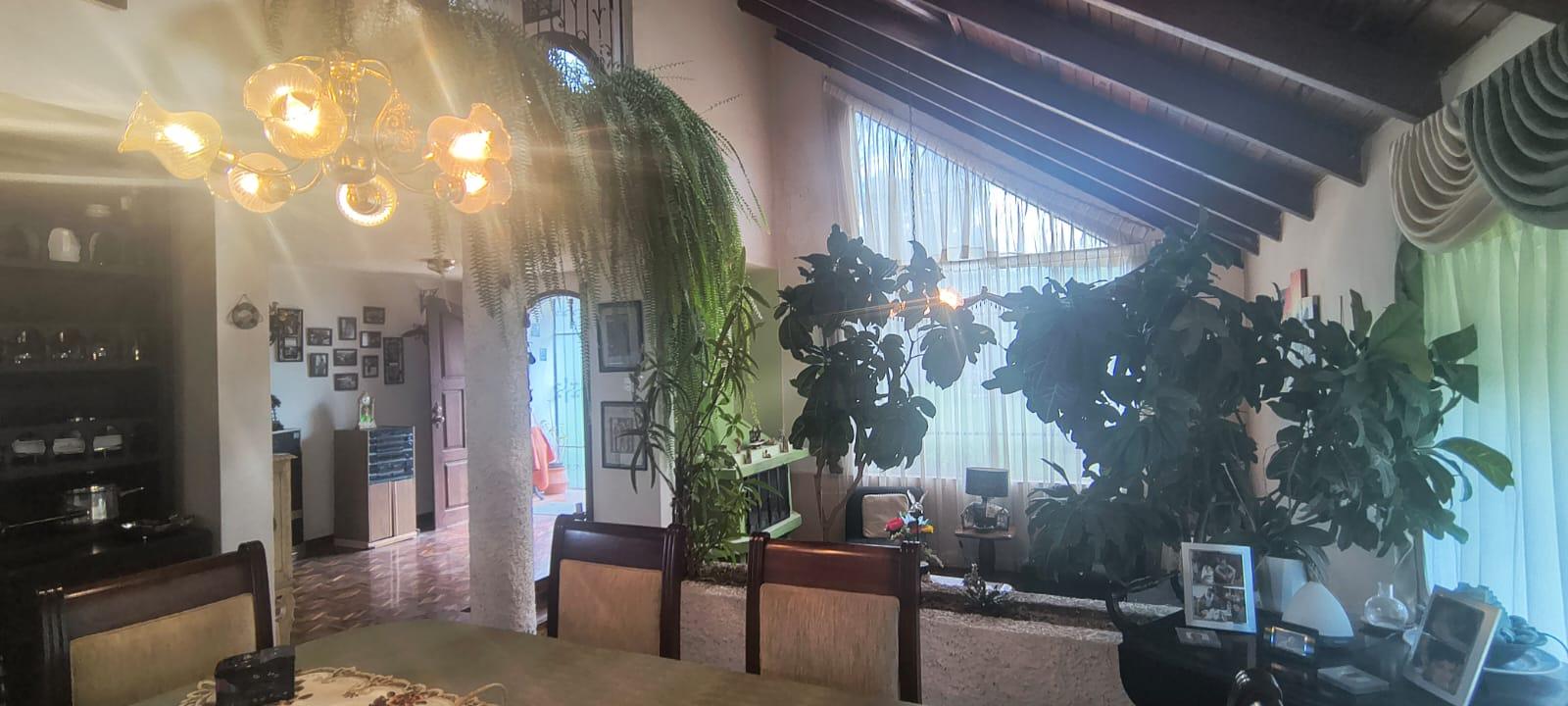Quinta en venta en Pichincha | Quito | Sangolqui, SANGOLQUI FRENGTE A LA UNIDAD EDUCATIVA GALILEA GALILEI