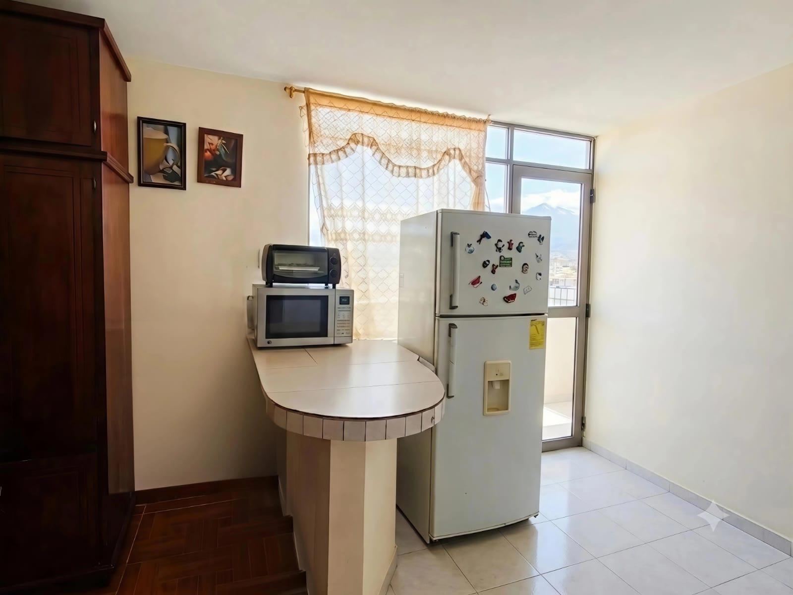 HOUSE FOR SALE 150 m² - CALDERON 3
