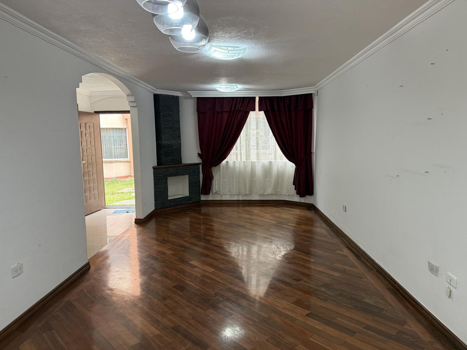 Casa en alquiler en Pichincha | Quito | Carcelén, Mastodontes, 173 m²