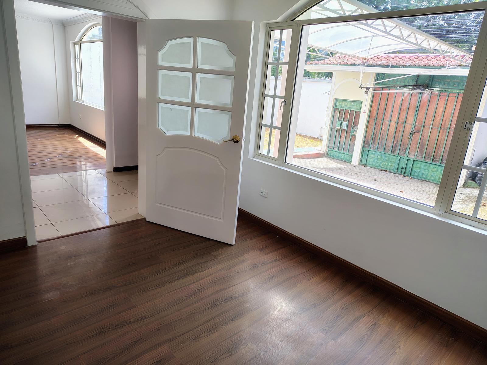 Casa en venta en Pichincha | Quito | La Armenia, E9 PEDRO AVILA, CONOCOTO, LA ARMENIA 1, 524 m²