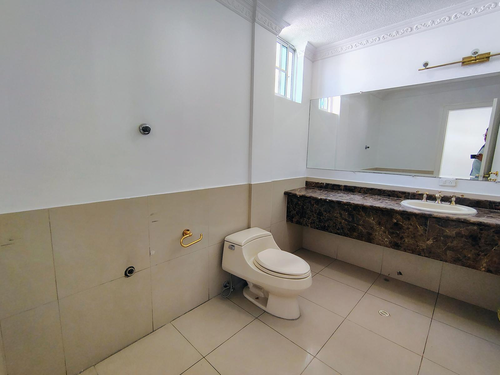 Casa en venta en Pichincha | Quito | La Armenia, E9 PEDRO AVILA, CONOCOTO, LA ARMENIA 1, 524 m²