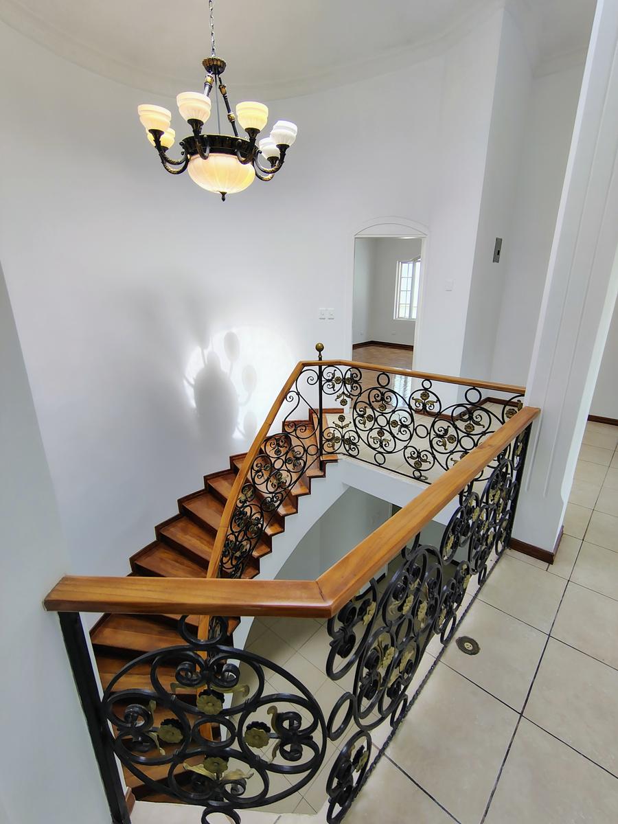 Casa en venta en Pichincha | Quito | La Armenia, E9 PEDRO AVILA, CONOCOTO, LA ARMENIA 1, 524 m²