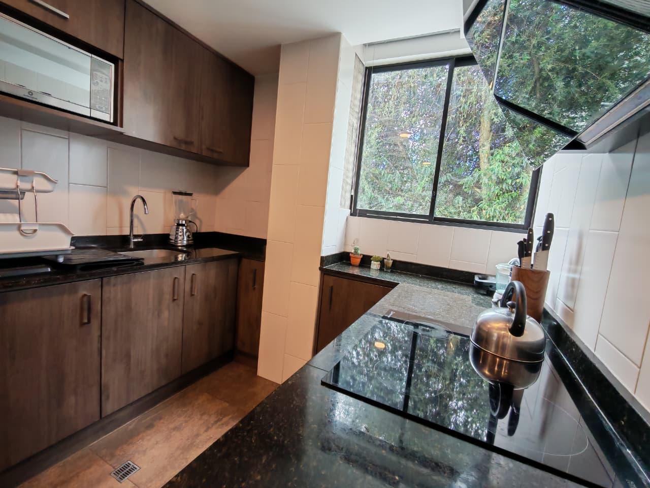 Departamento en venta en Pichincha | Quito | Ponceano, Av. Real audiencia y Moises luna andrade, 186 m²