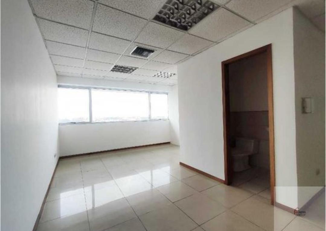 Office for Rent 4