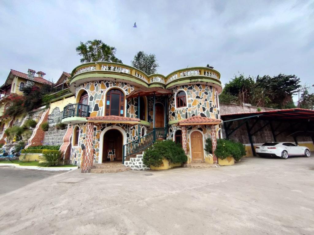 Quinta en venta en Pichincha | Quito | Alangasí, Calles Manuela Cañizares No. Oe1-101 y Eugenio Espejo