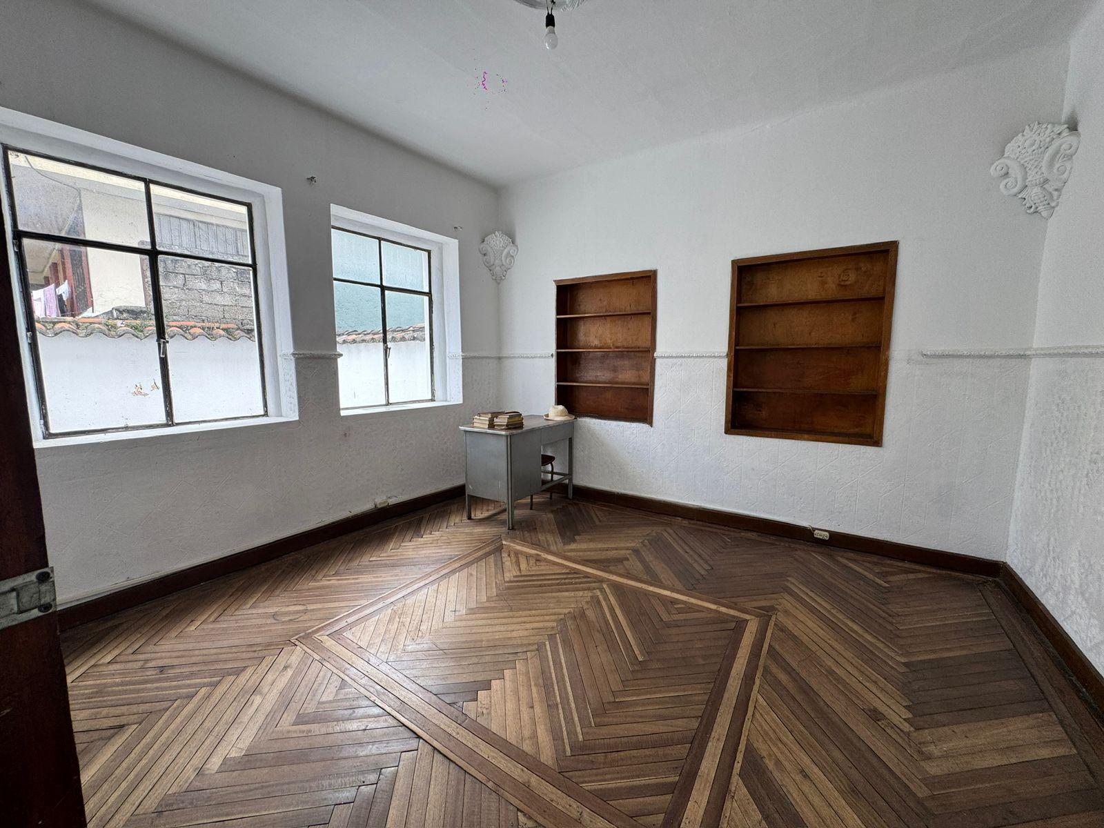Casa en venta en Pichincha | Quito | Las Casas, AV AMERICA Y LAS CASAS 12, 499 m²