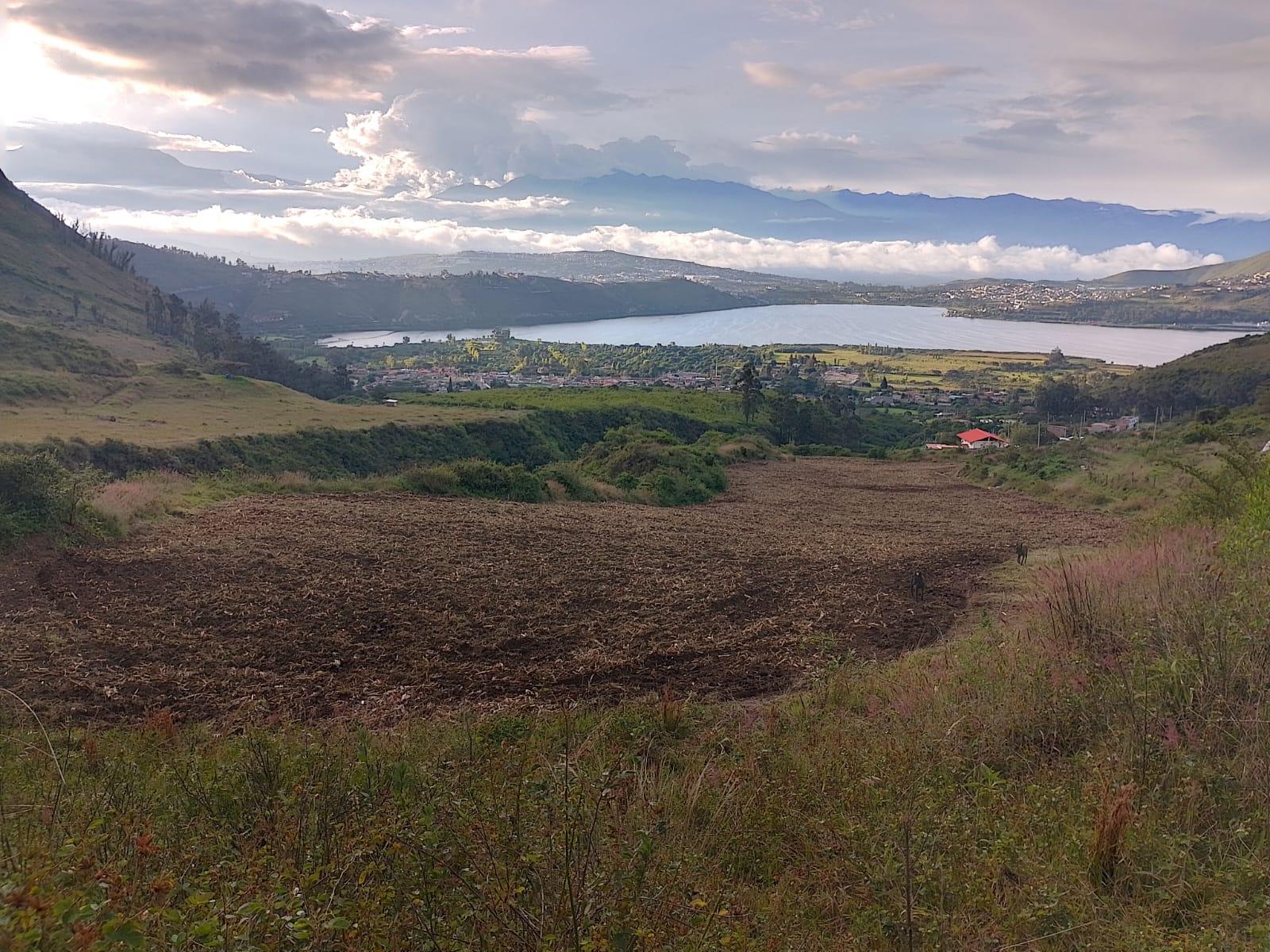 Terreno en venta en Ecuador | Imbabura | Ibarra, Yahuarcocha, Imbabura, Ibarra