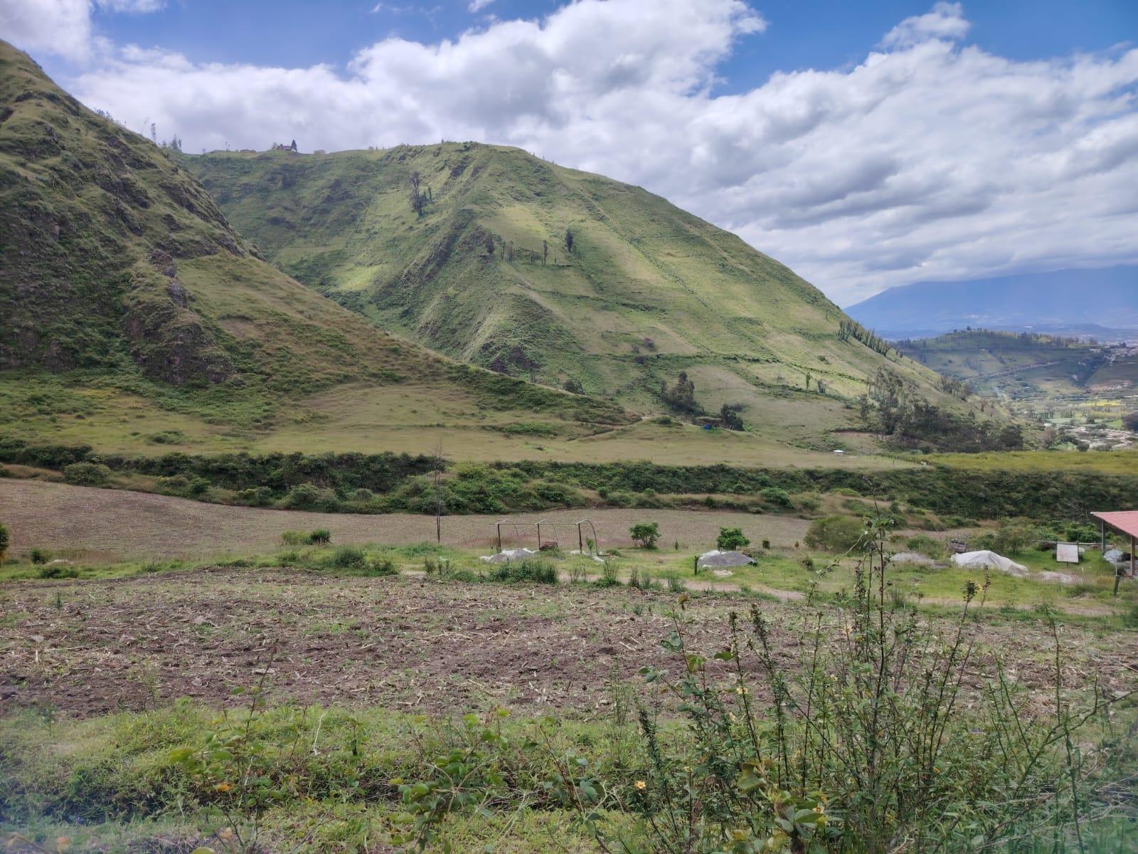 Land for Sale in Yahuarcocha Sector 4