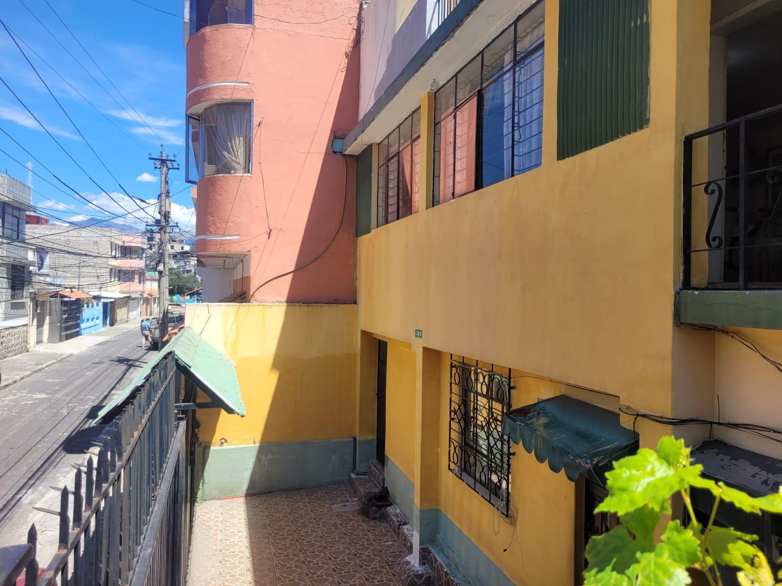 Casa en venta en Pichincha | Quito | El Recreo, Dobbie y Virgilio Castillo, 349 m²